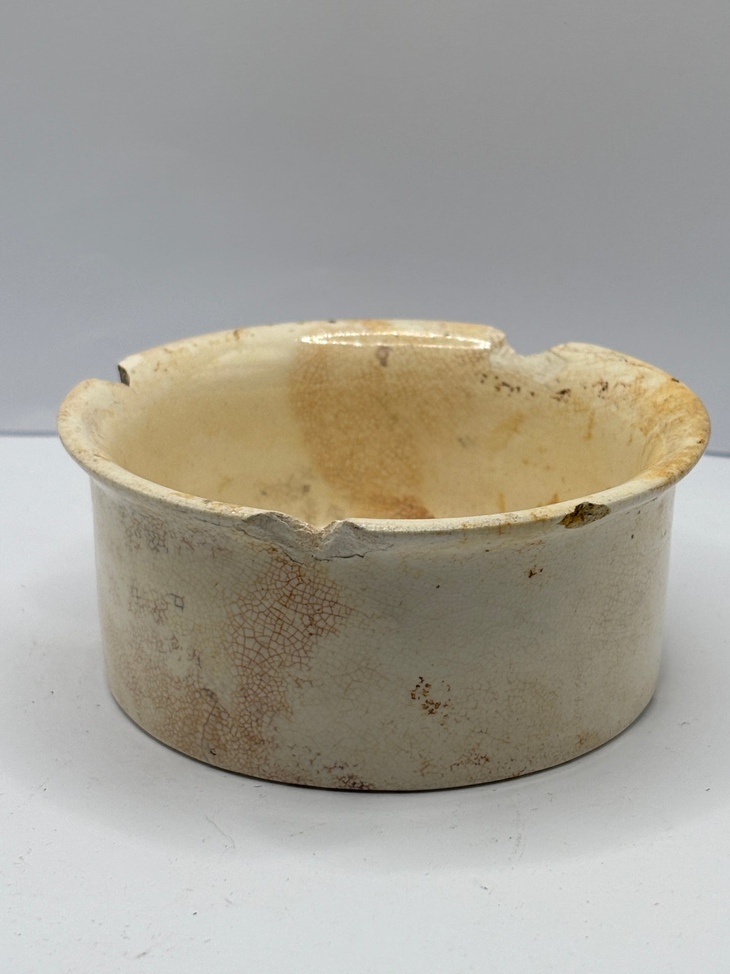 Springfield potted meats advertising pot. Damaged