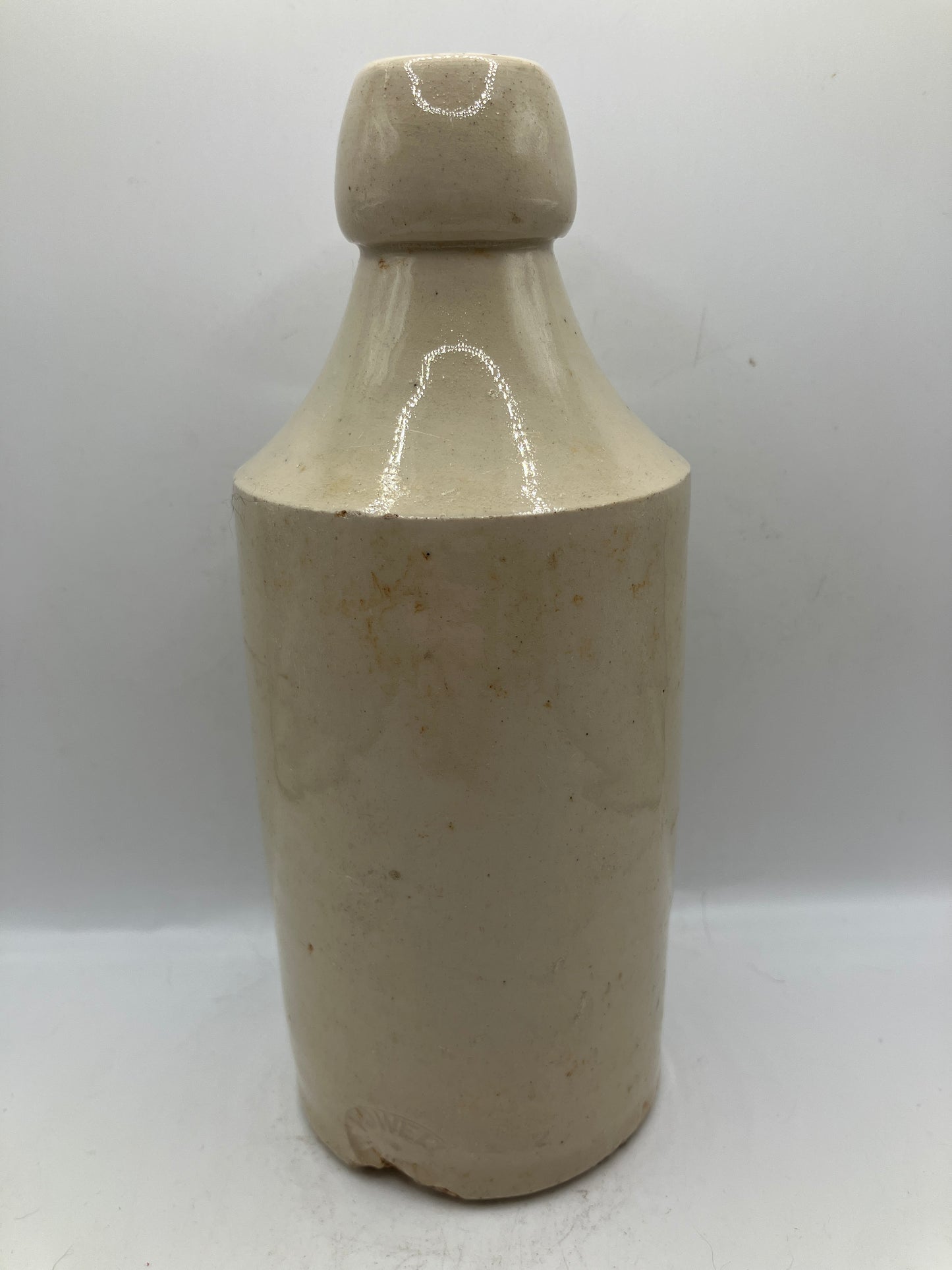 White stoneware ginger beer bottle, Cirencester