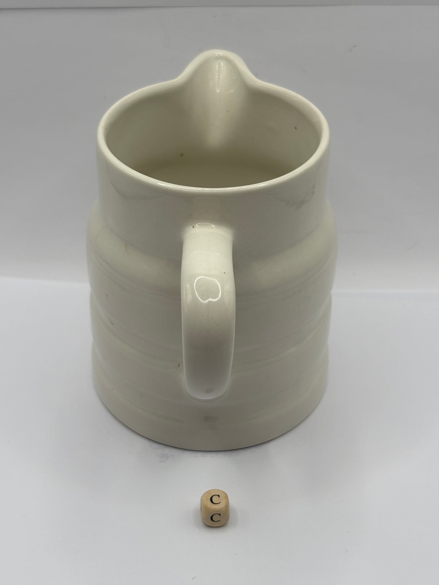 White vintage stoneware jug (c)