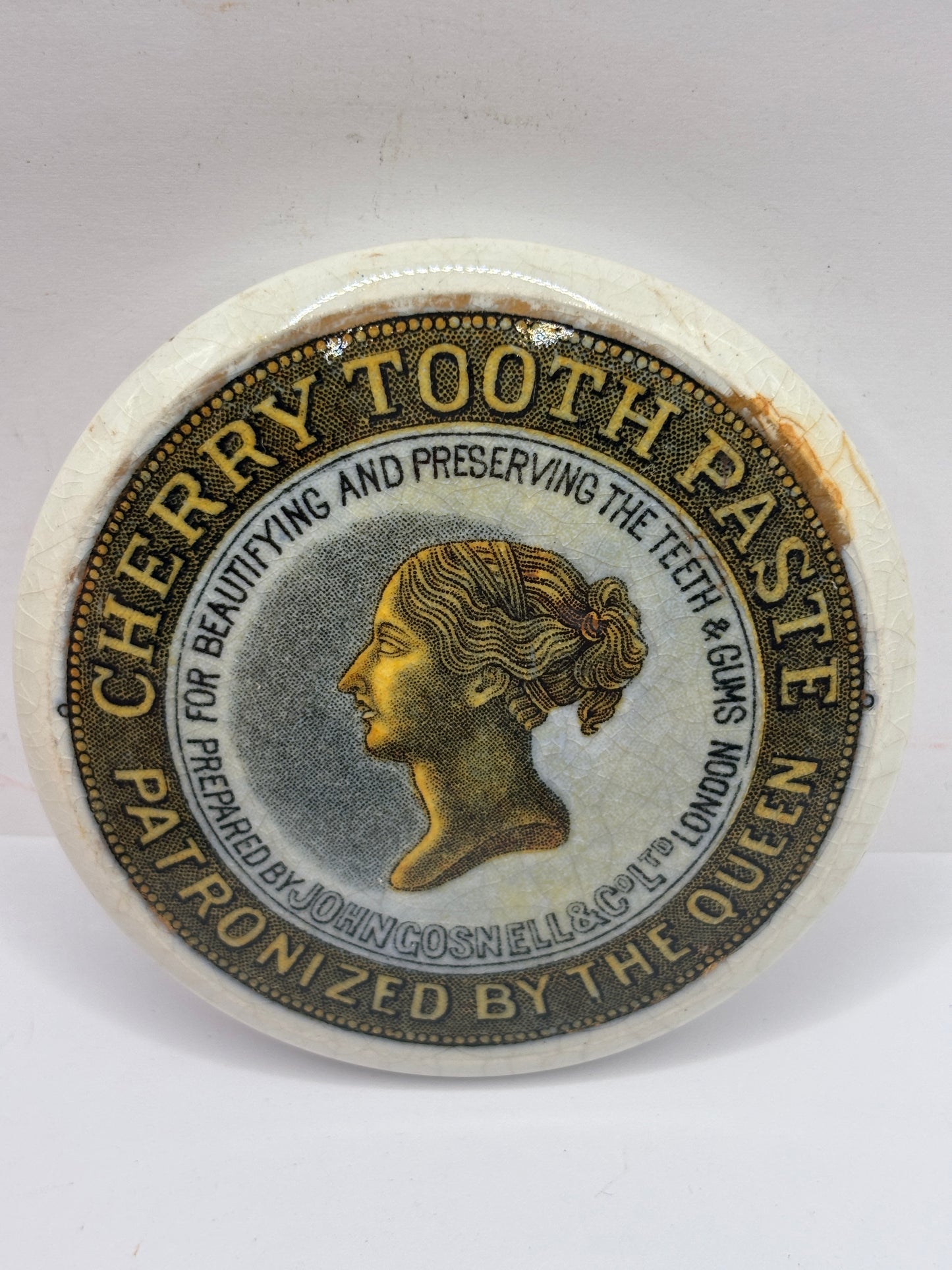 Old advertising lid, Gosnells cherry tooth paste