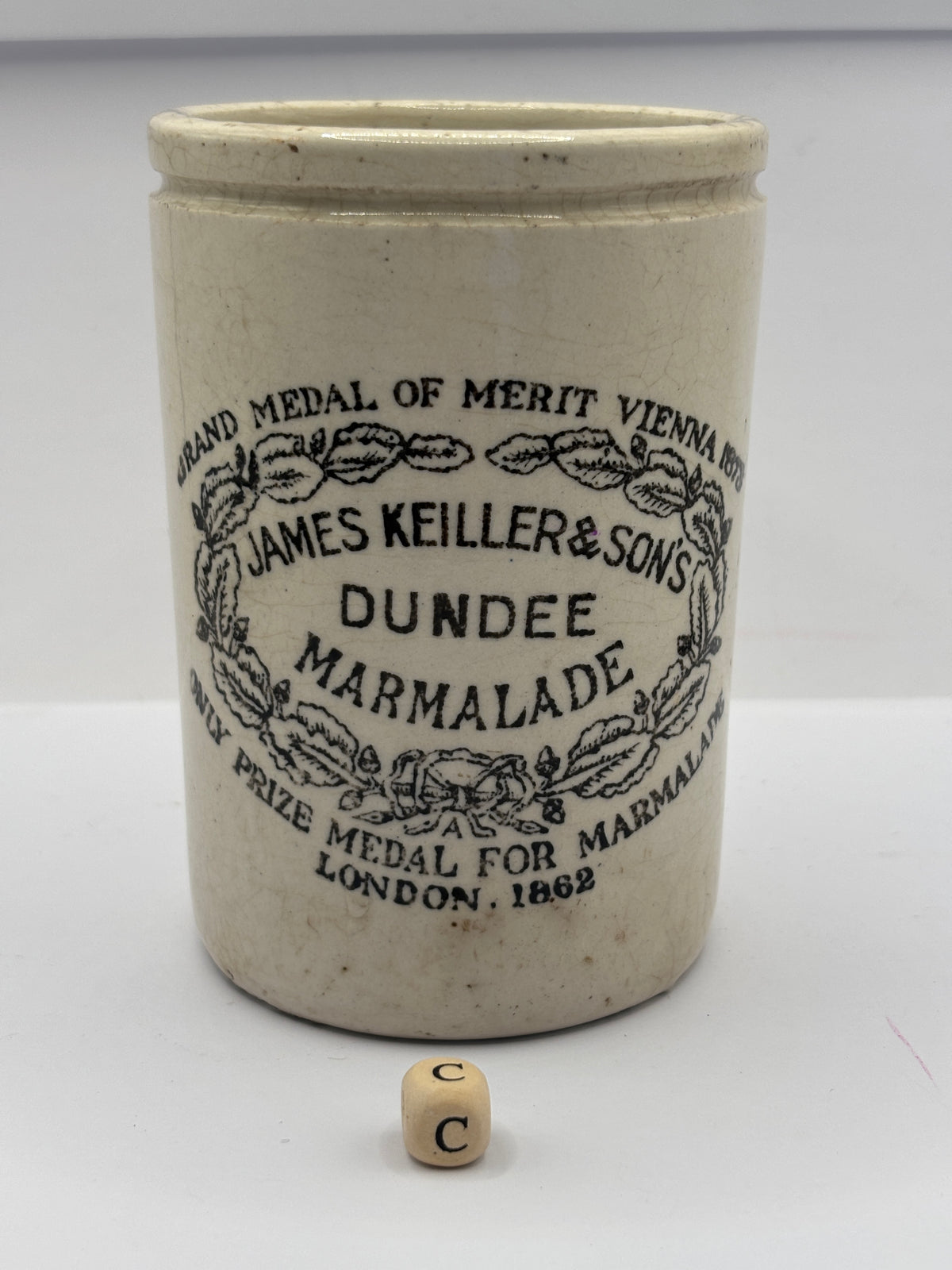 Old 1lb stoneware marmalade pot, James Keiller Dundee marmalade (c)