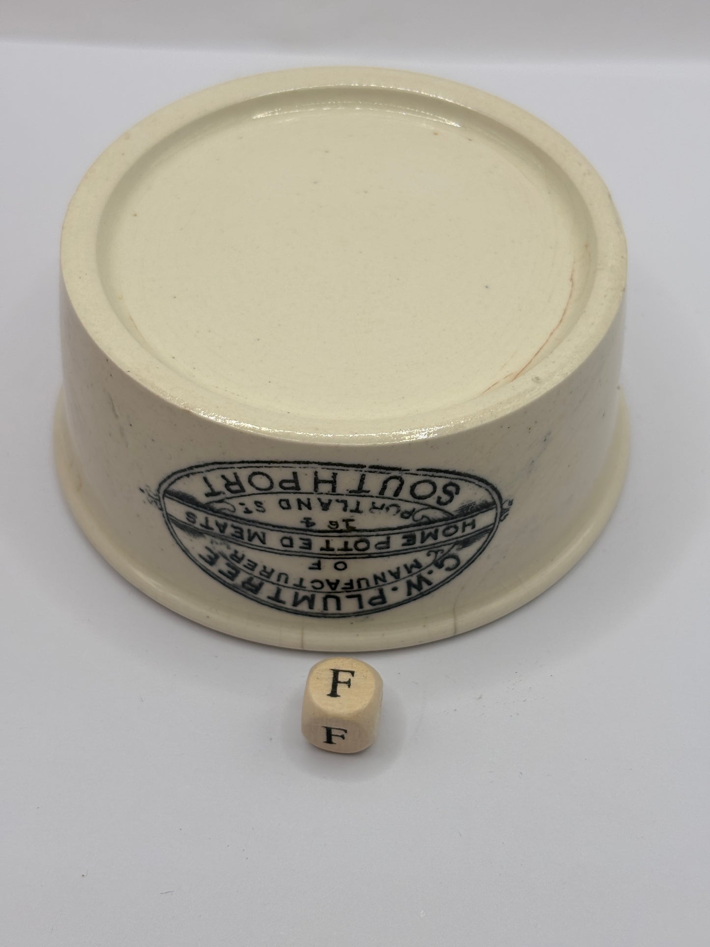 Old Plumtree advertising meat paste pot (F)