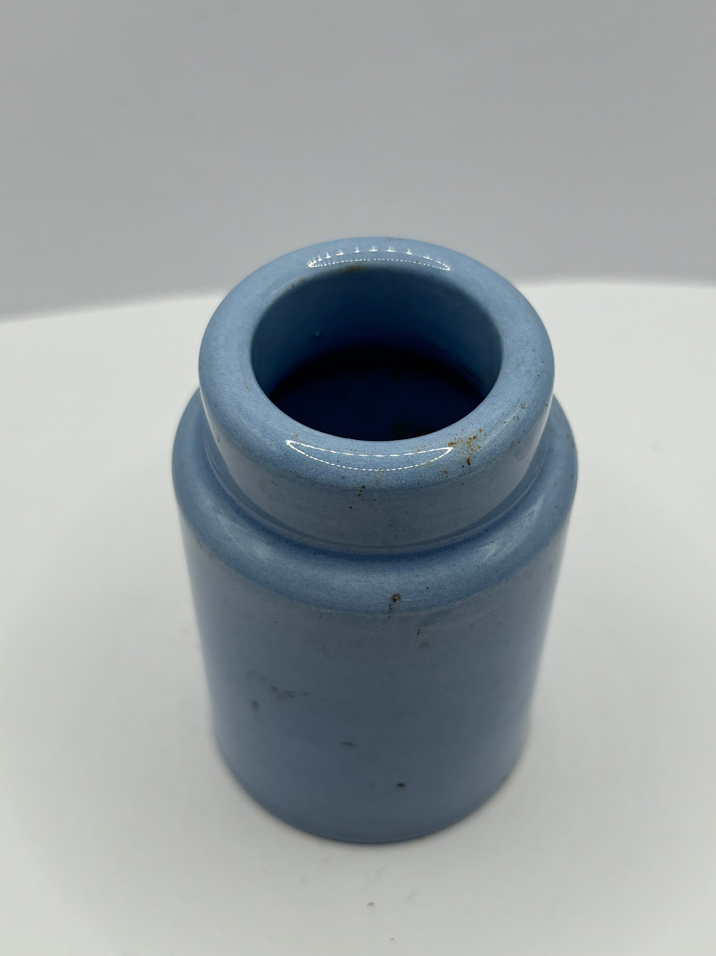 Small old blue stoneware pot