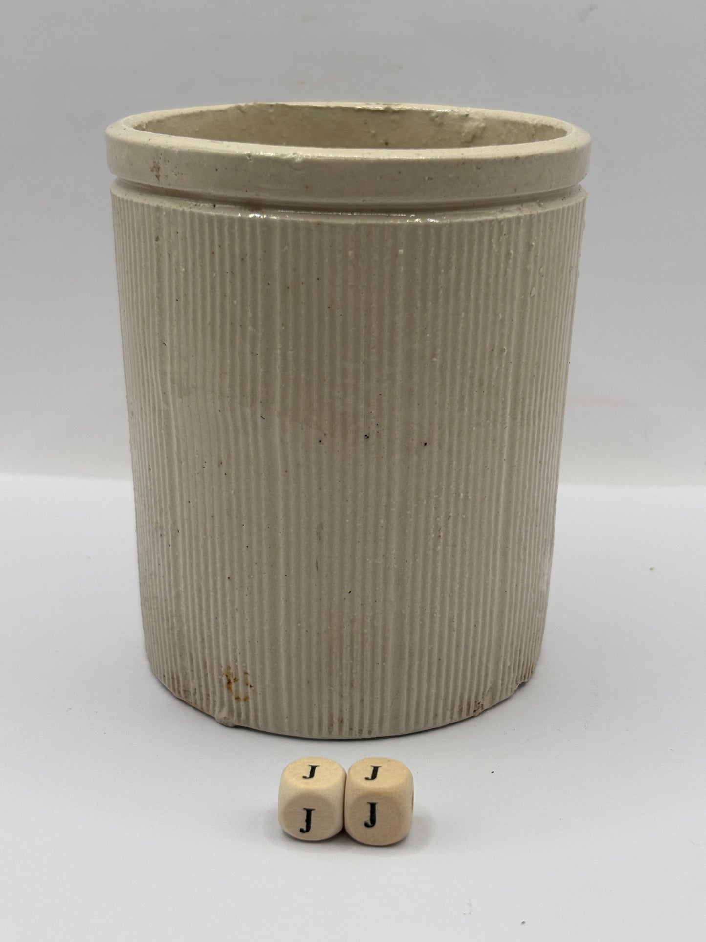Old 1lb ribbed stoneware jam pot (JJ)