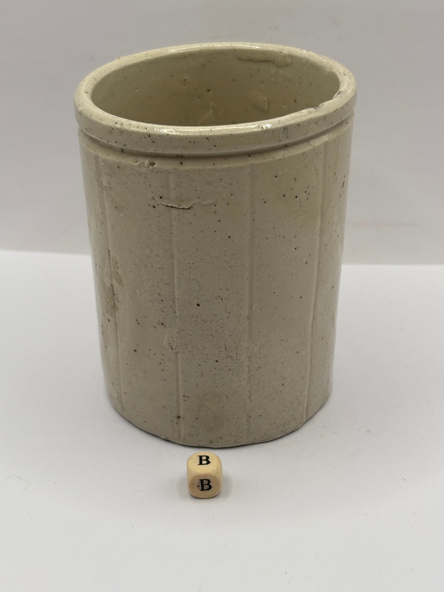 Old 1lb ribbed stoneware jam pot (B) Hartley’s