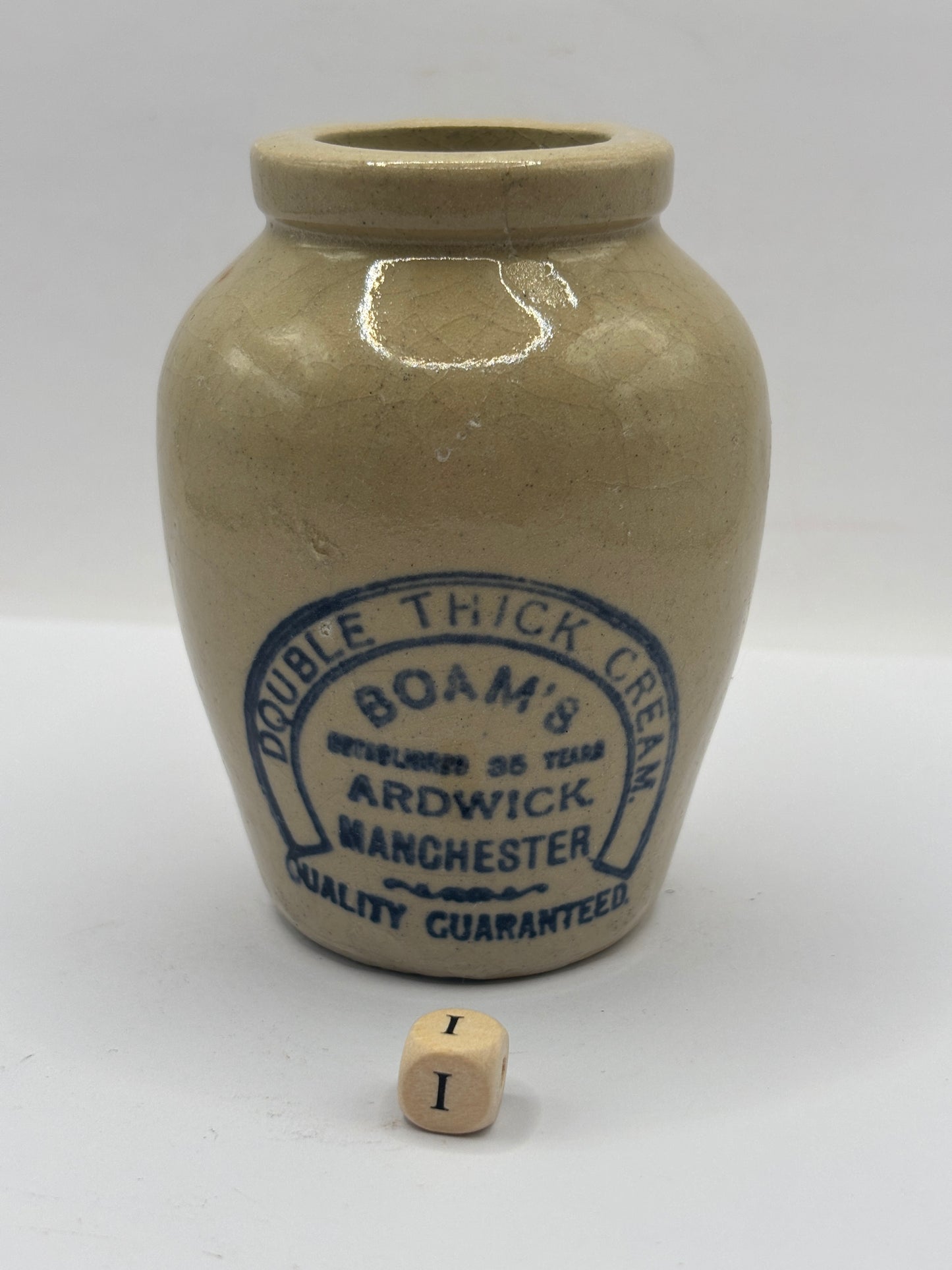 Old advertising cream pot, Boams double thick cream Manchester (i)
