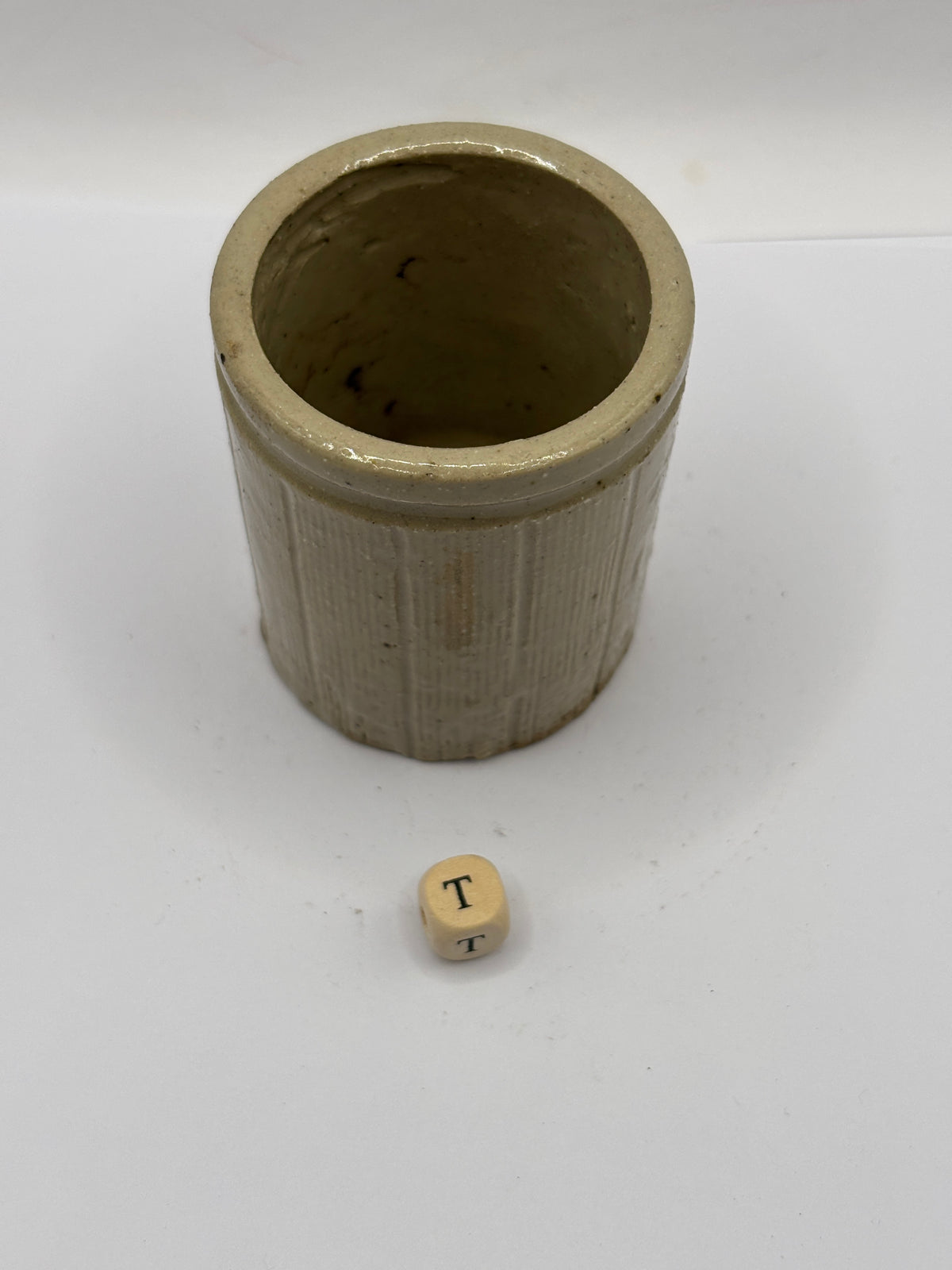 Old mini ribbed stoneware jam pot (T)