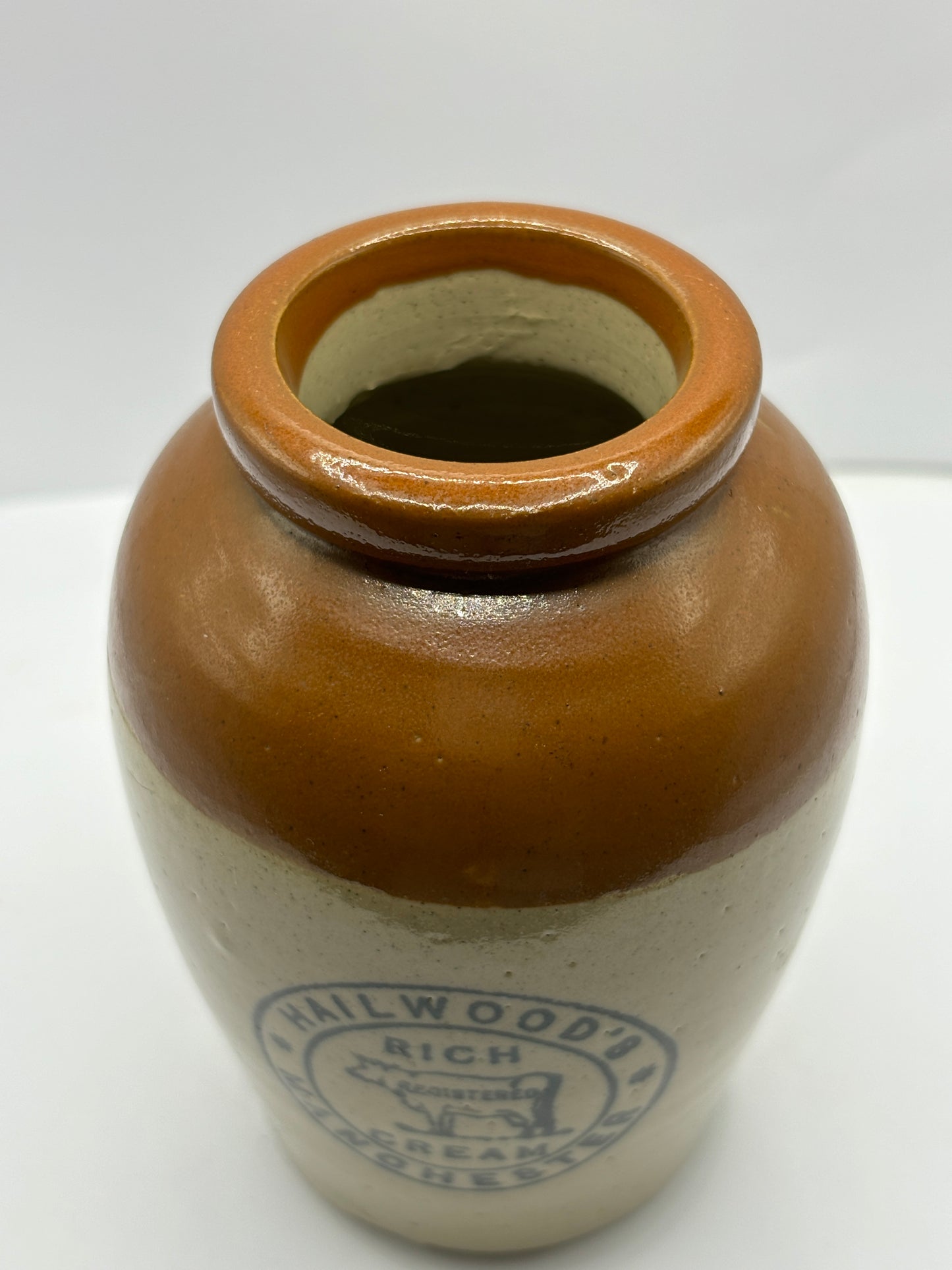 Large Hailwoods Manchester cream pot