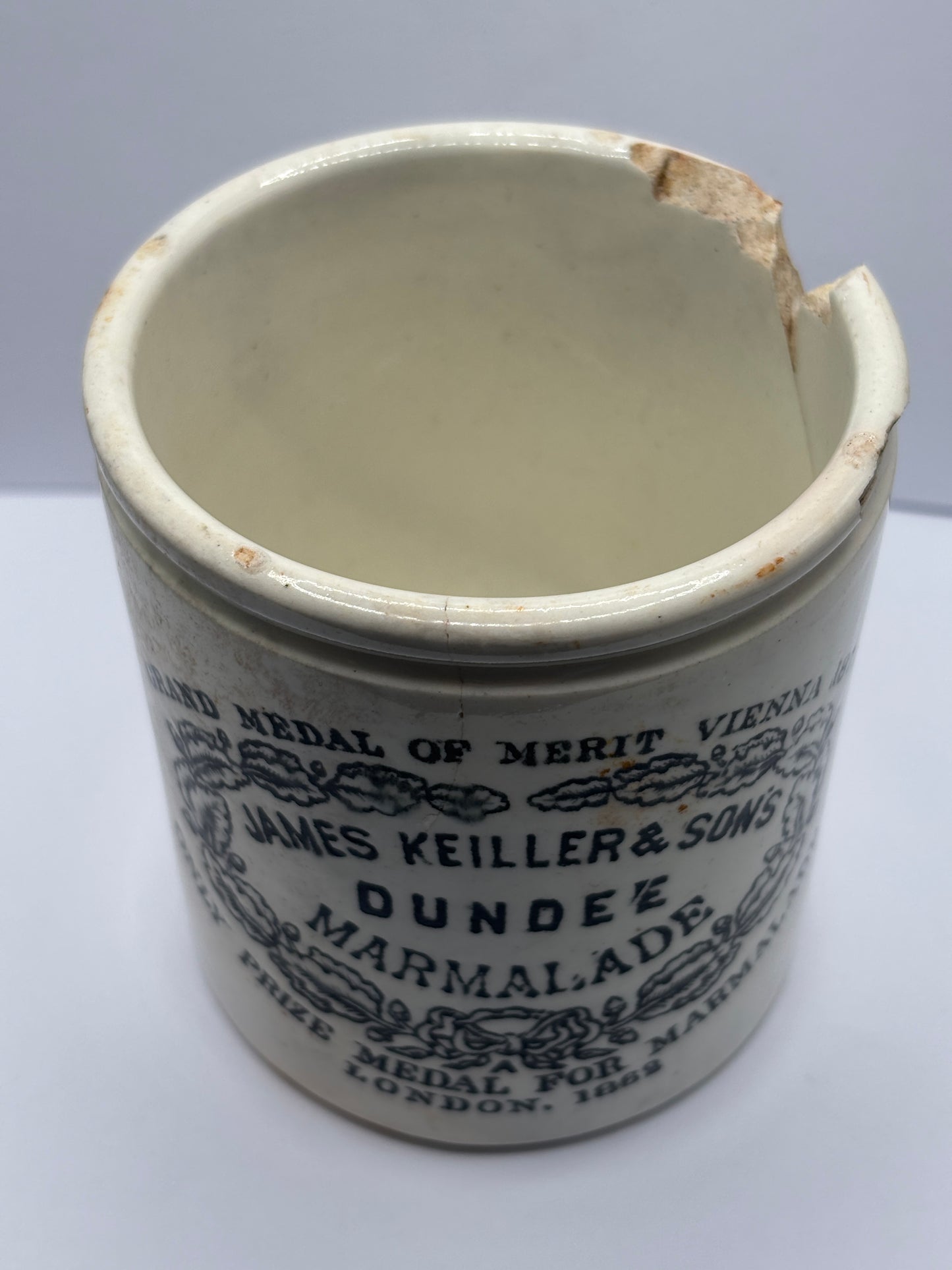 Old 1lb James Keiller dundee marmalade jar, damaged