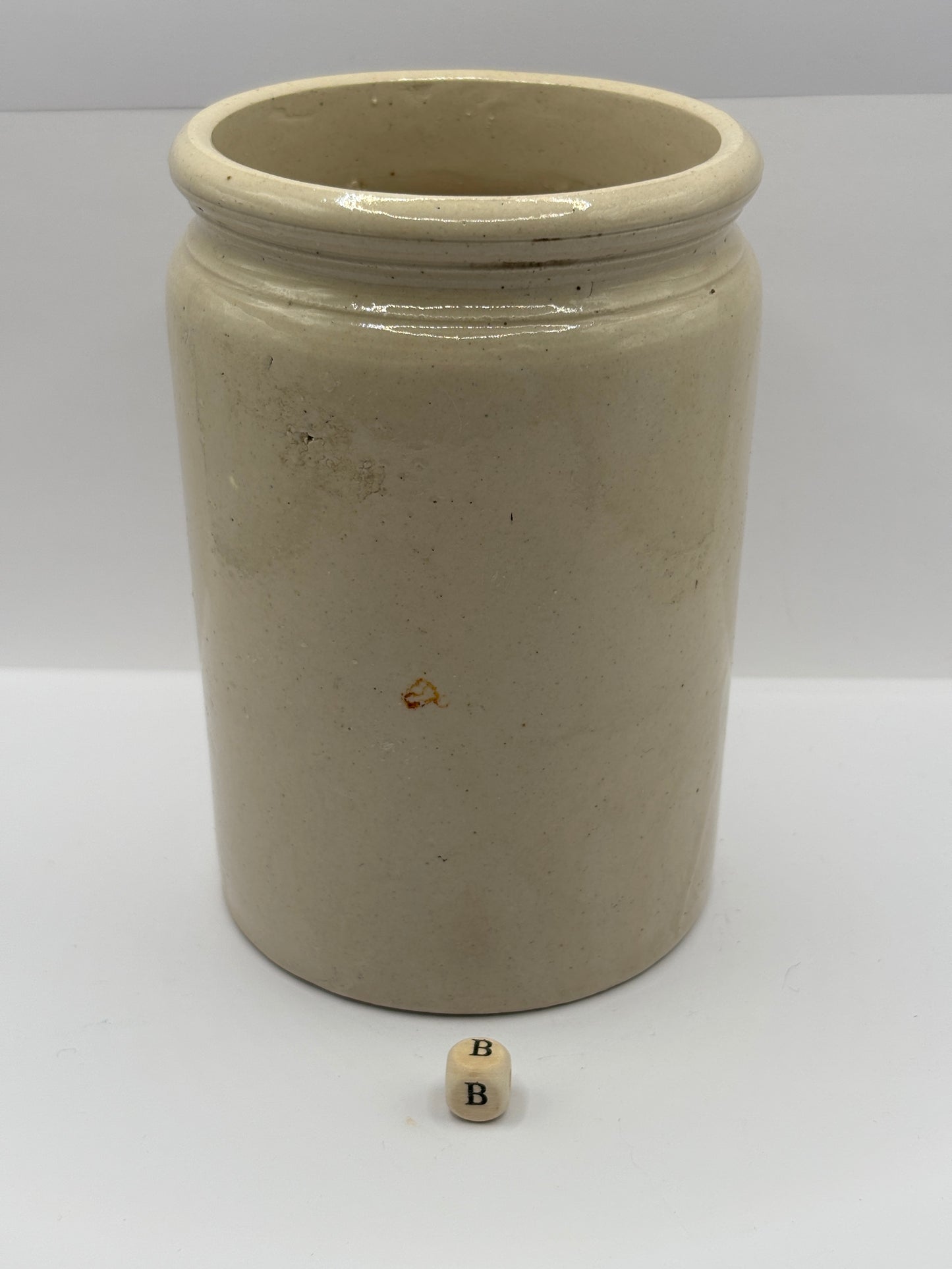 Old 2lb rolled top stoneware jam & marmalade pot (B)