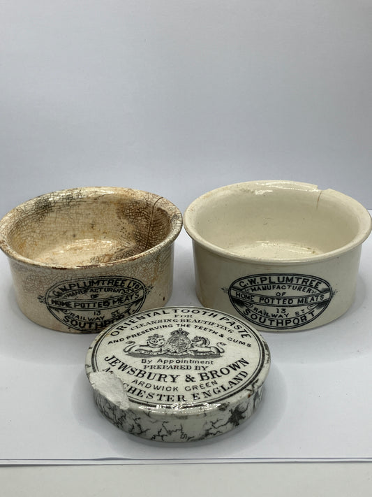 3 damaged paste pots & lid