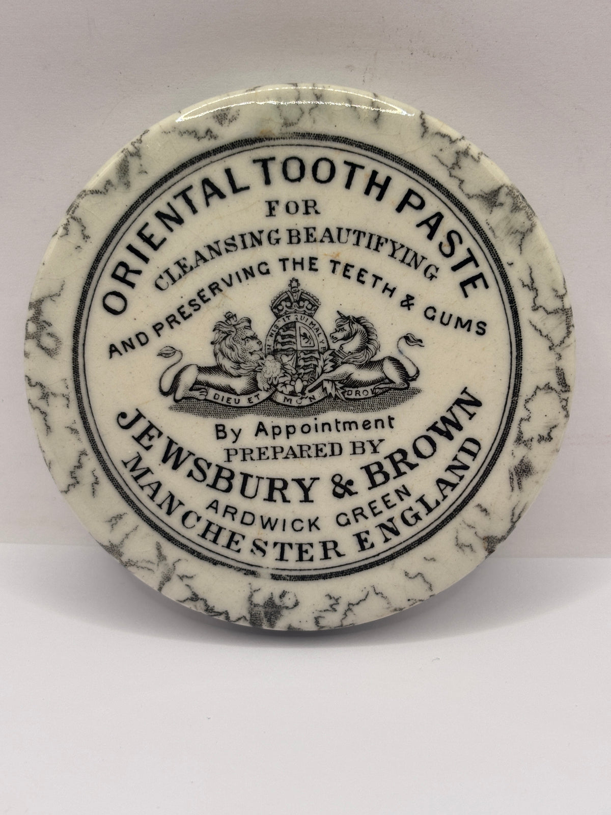 Old advertising lid. Oriental tooth paste Jewsbury & Brown