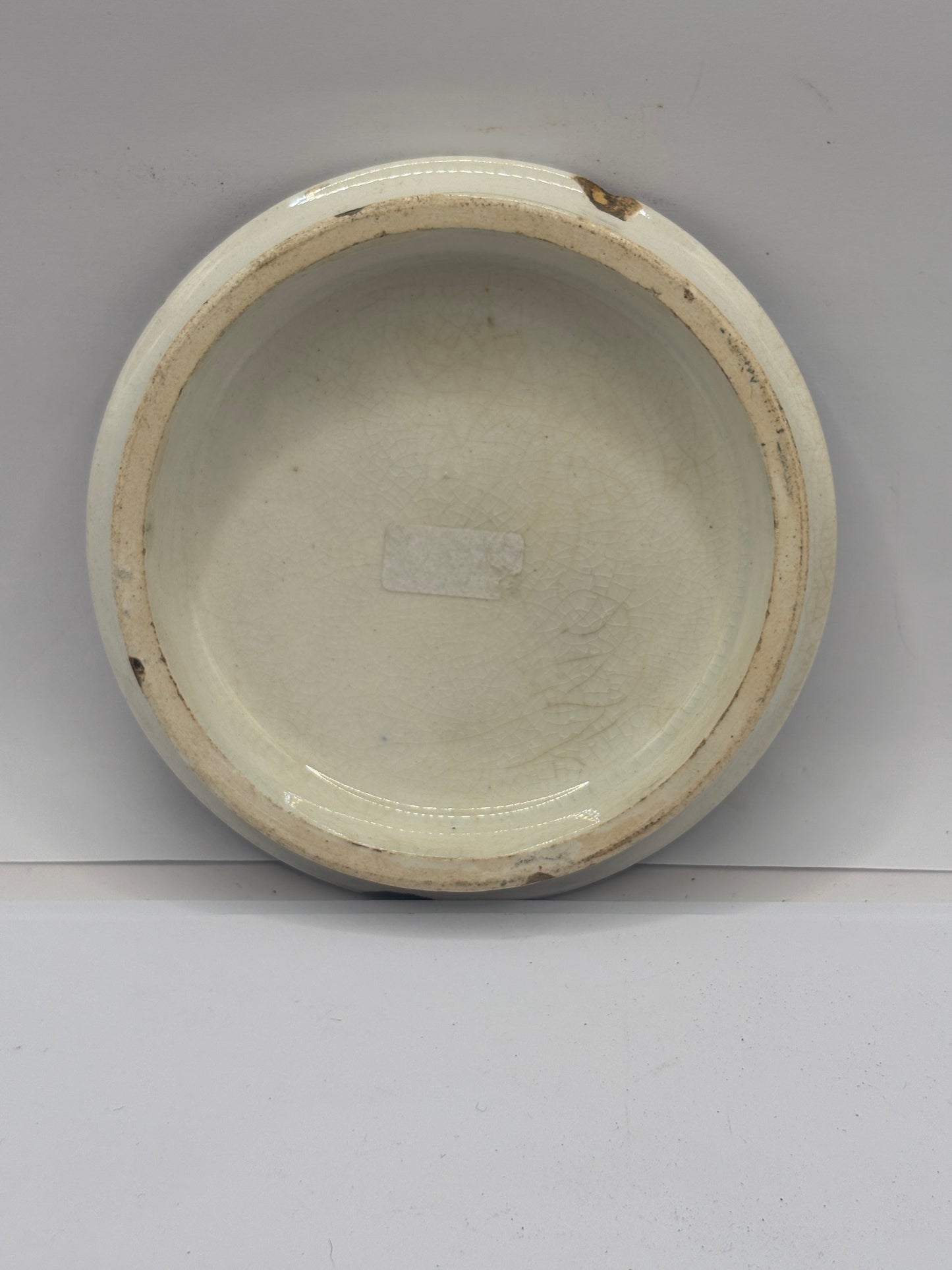 Old Prattware lid, The square Strasbourg