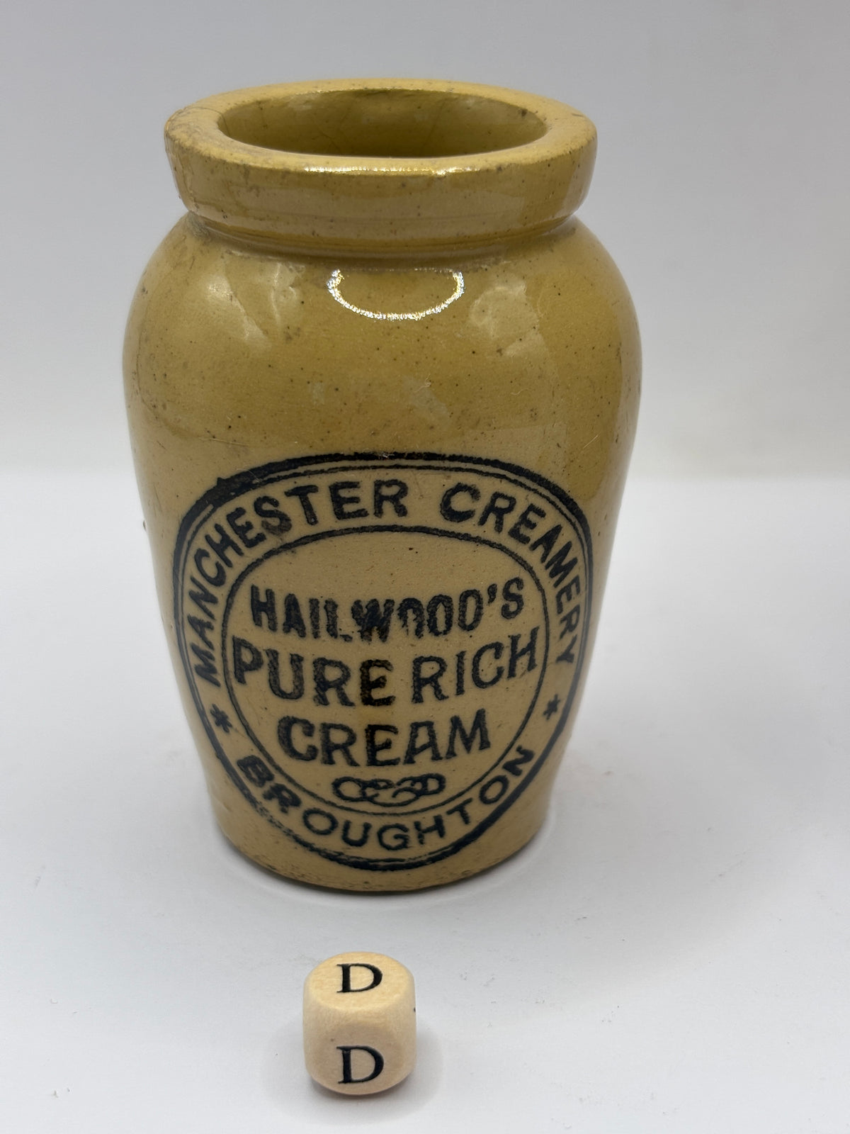 Old advertising cream pot, Hailwoods rich cream (D) repaired