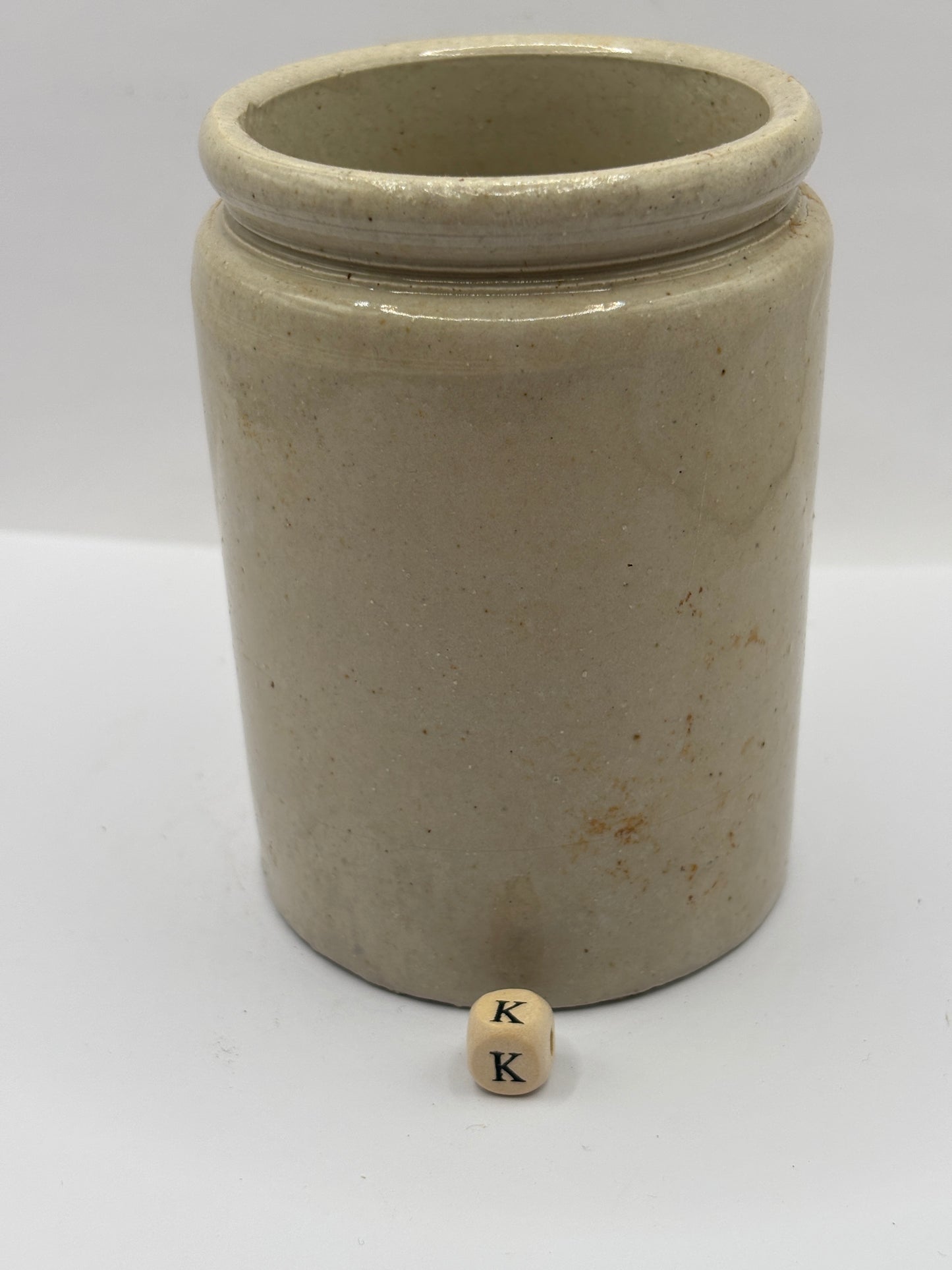 Old 1lb rolled top stoneware jam pot (k)