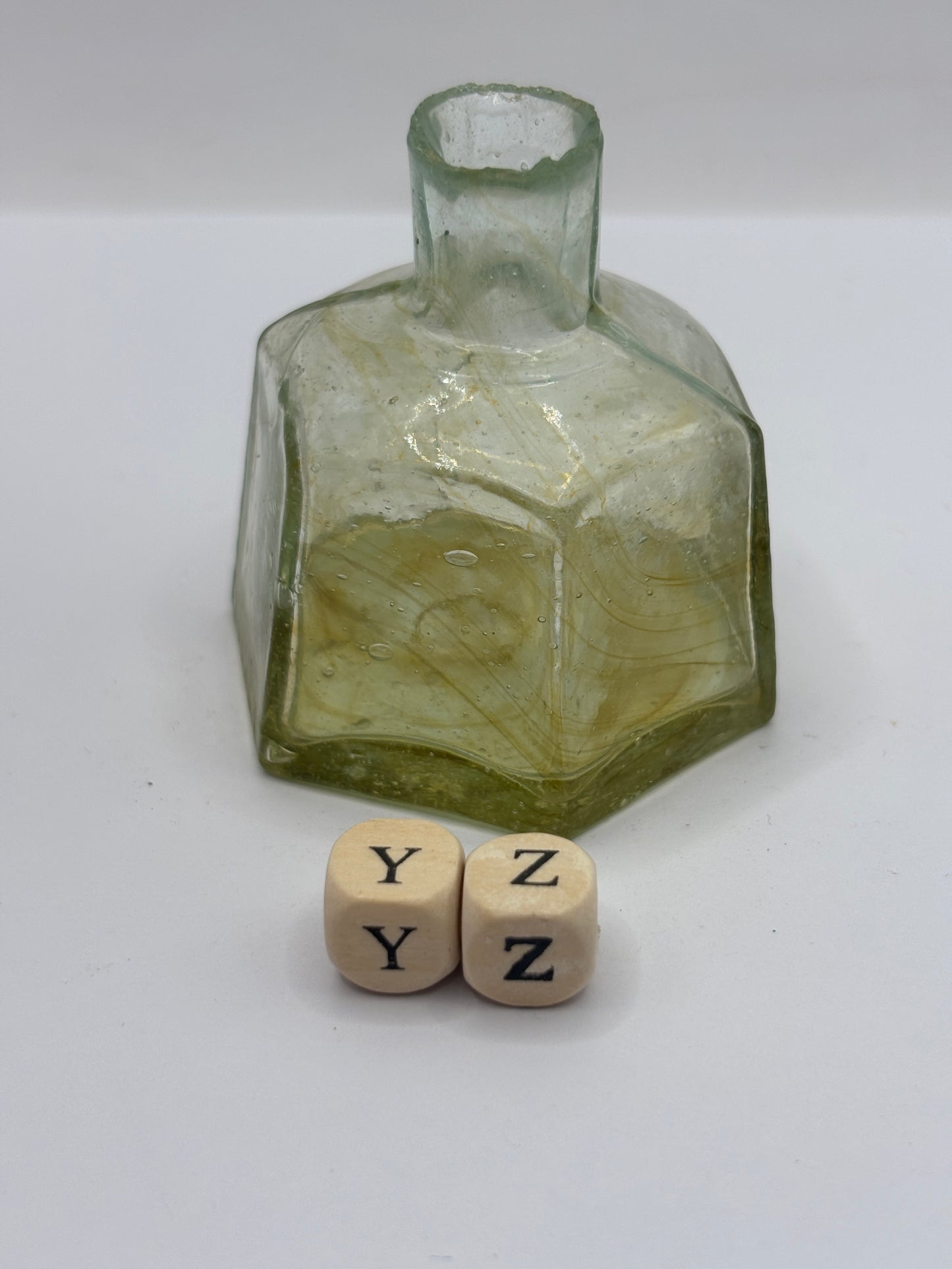 Old super swirly 6 sided ink bottle, inkwell, penny ink (YZ)