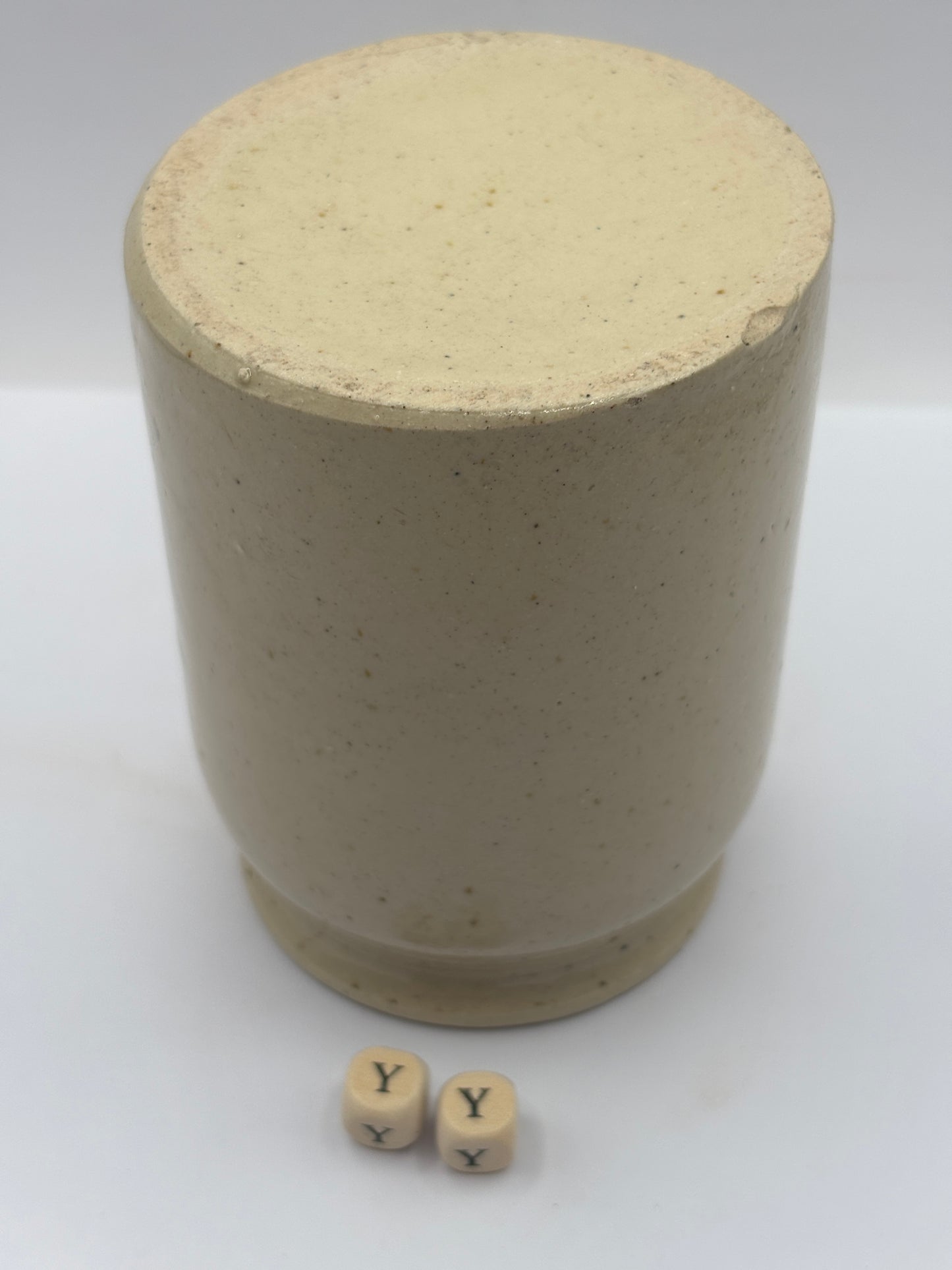 Old 1lb rolled top stoneware jam pot (YY)