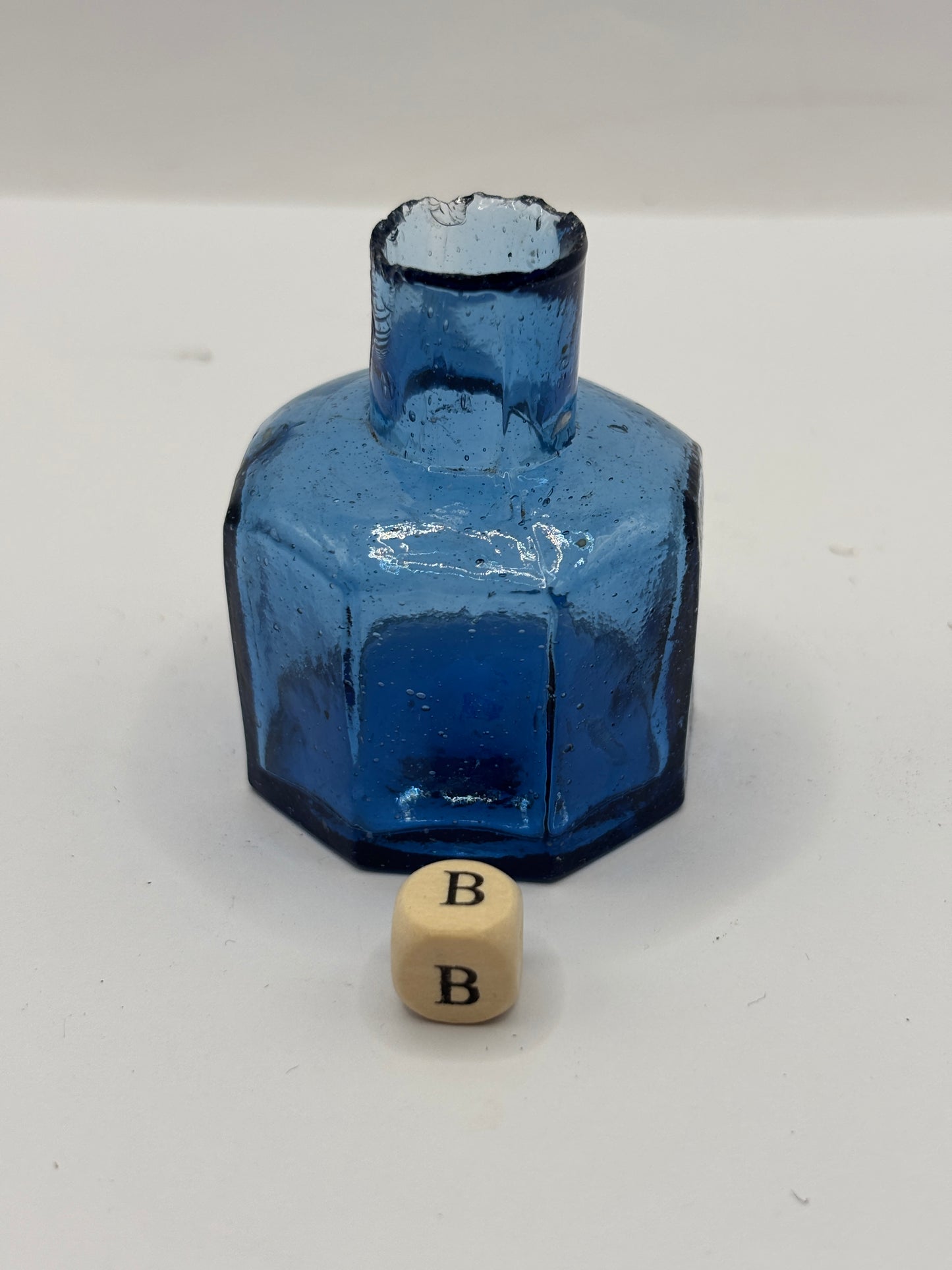 Old blue glass inkwell, ink bottle, penny ink (B)