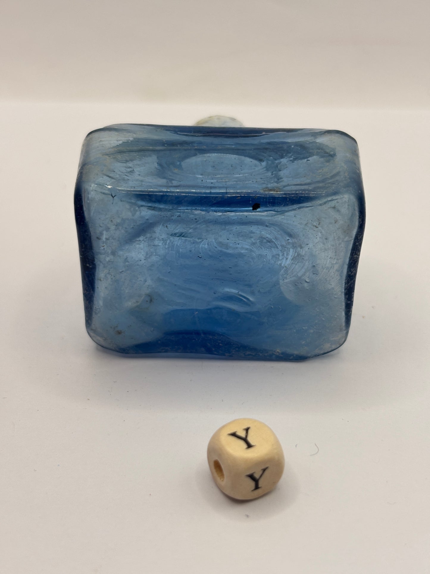 Old blue glass boat ink, inkwell (Y)