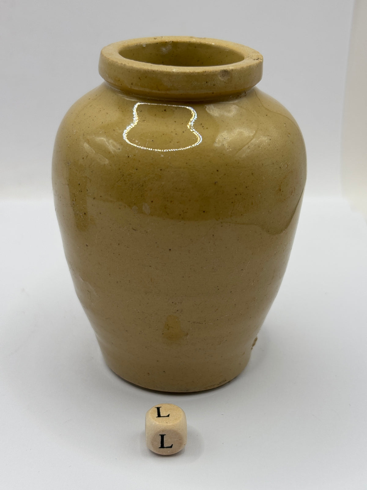 Old advertising cream pot, Hailwoods rich cream (L)