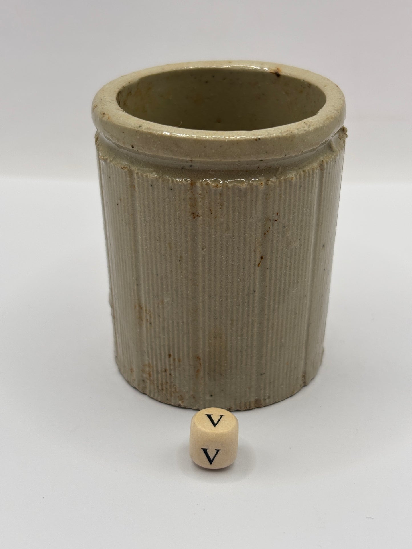 Old mini ribbed stoneware jam pot (v)