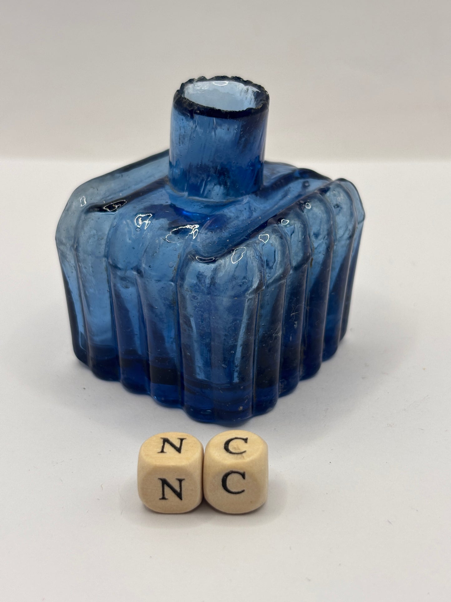 Old blue glass ink bottle, inkwell, penny ink (NC)