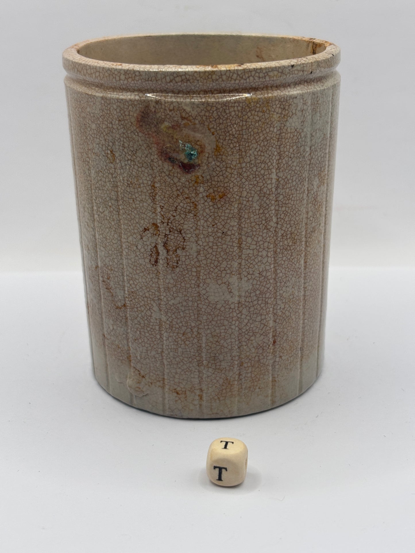 Old 1lb ribbed stoneware jam pot (T)