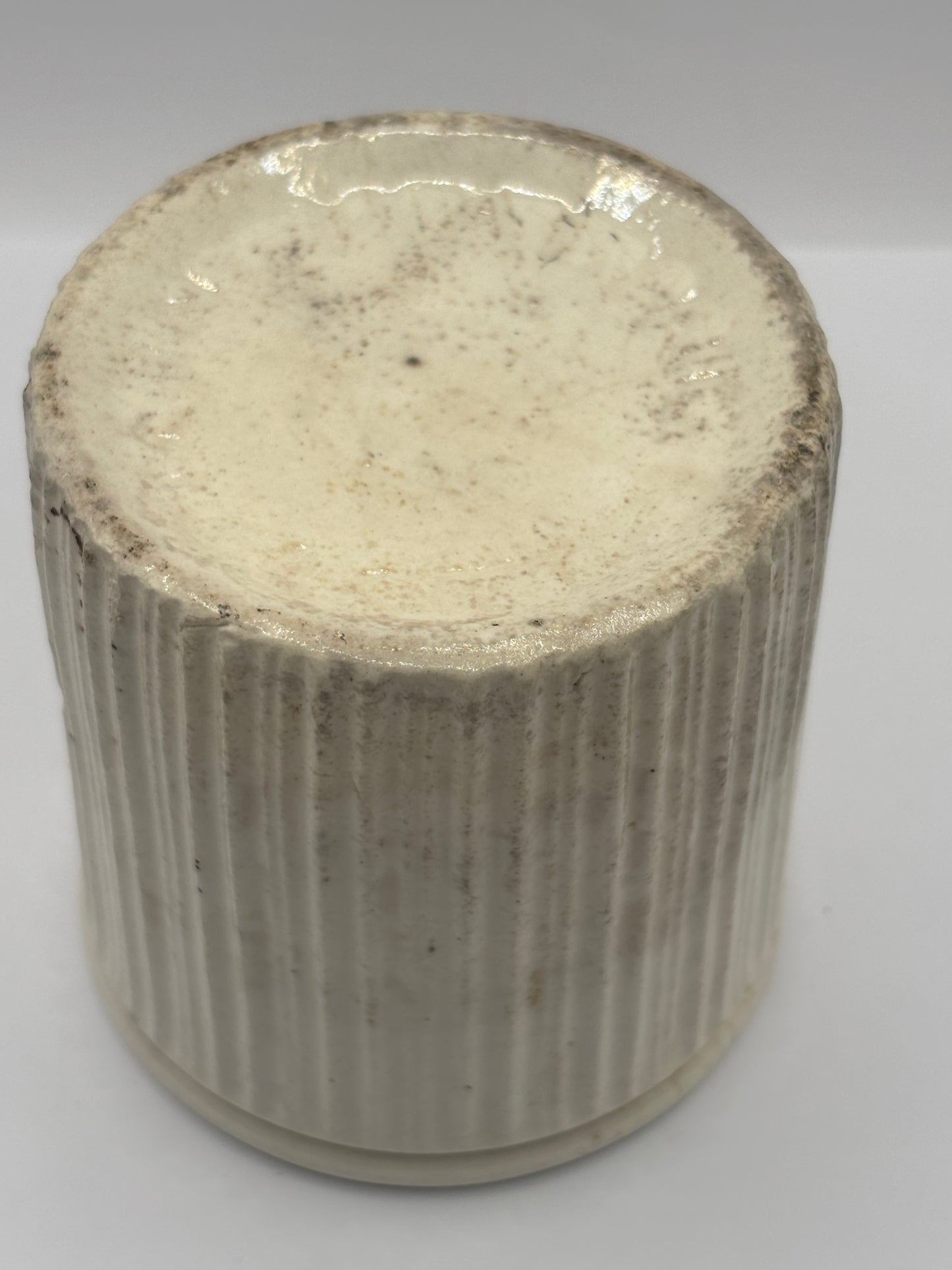 Early ribbed stoneware jam & marmalade pot