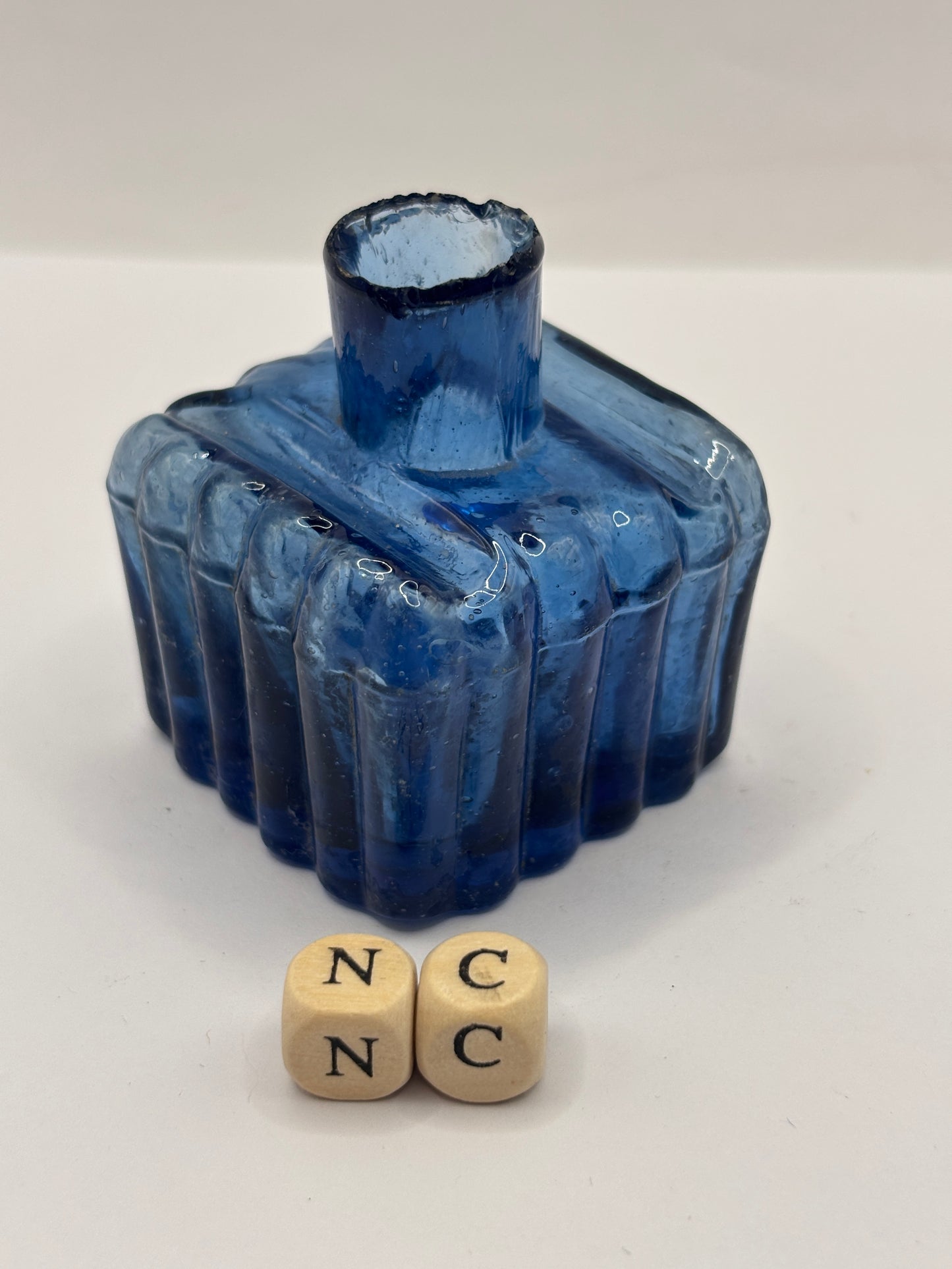 Old blue glass ink bottle, inkwell, penny ink (NC)