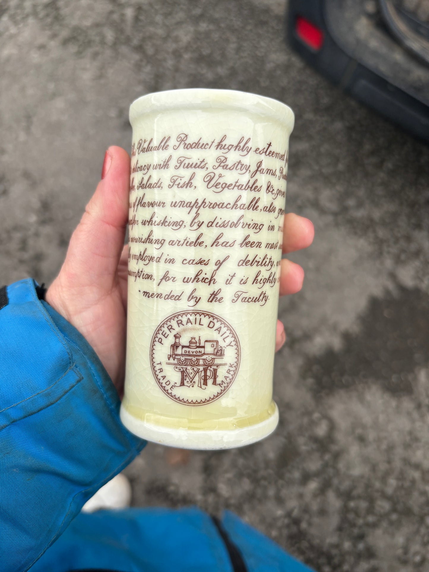 Harris’s vintage cream pot