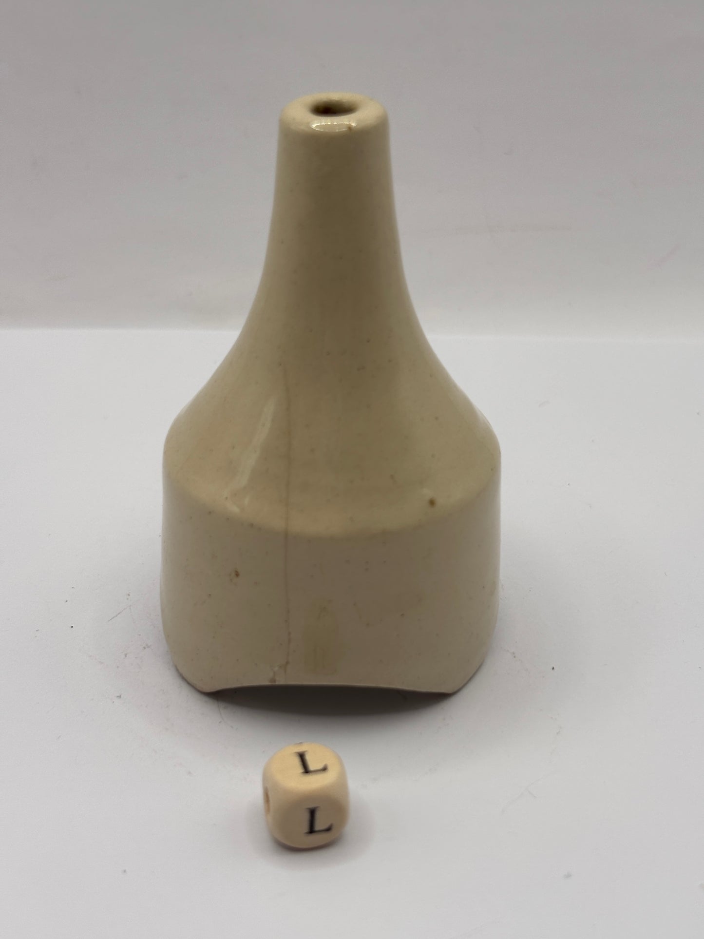 Vintage stoneware pie funnel (L)