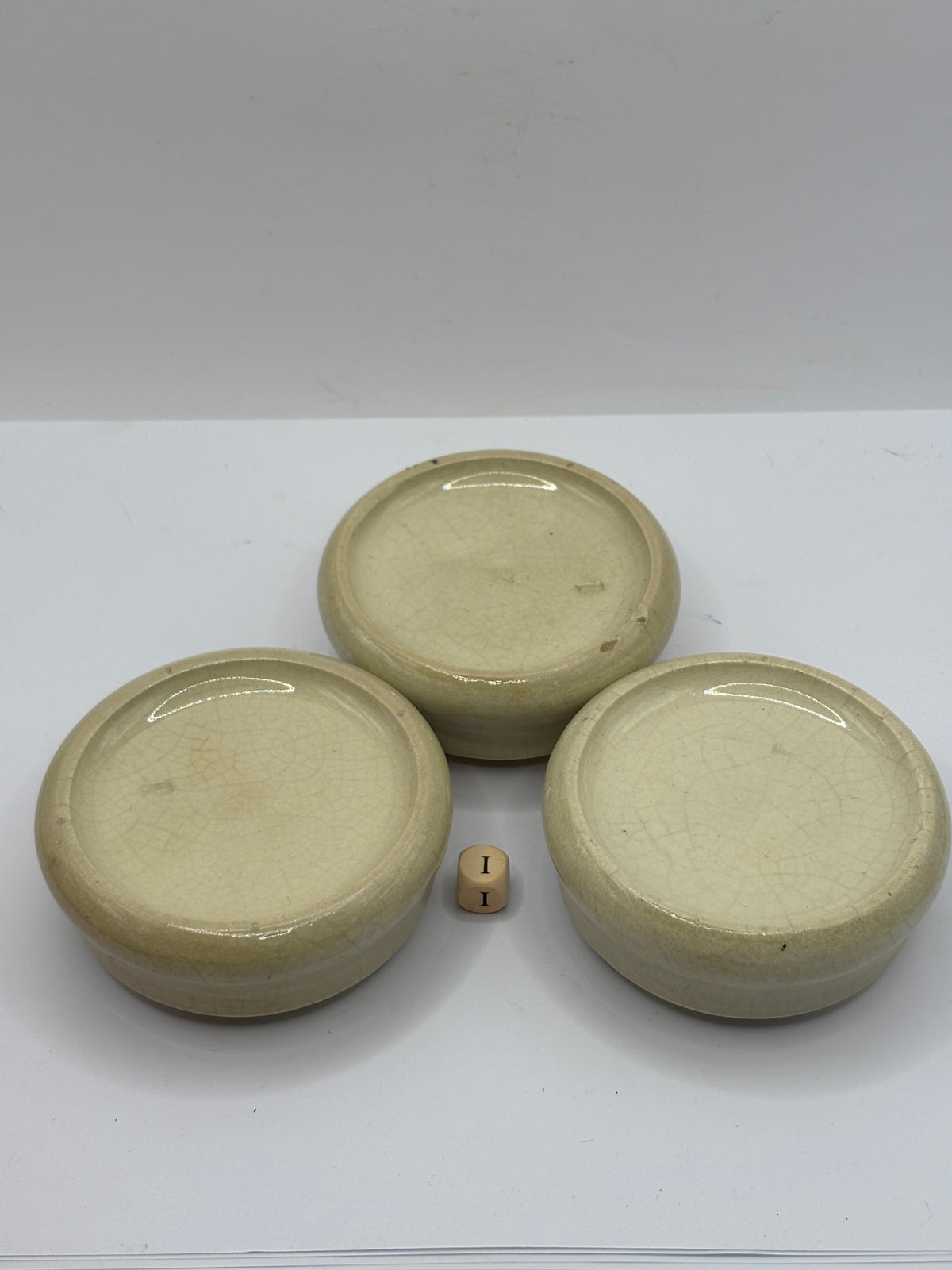 3 old stoneware pot lid bases, stackers (i)