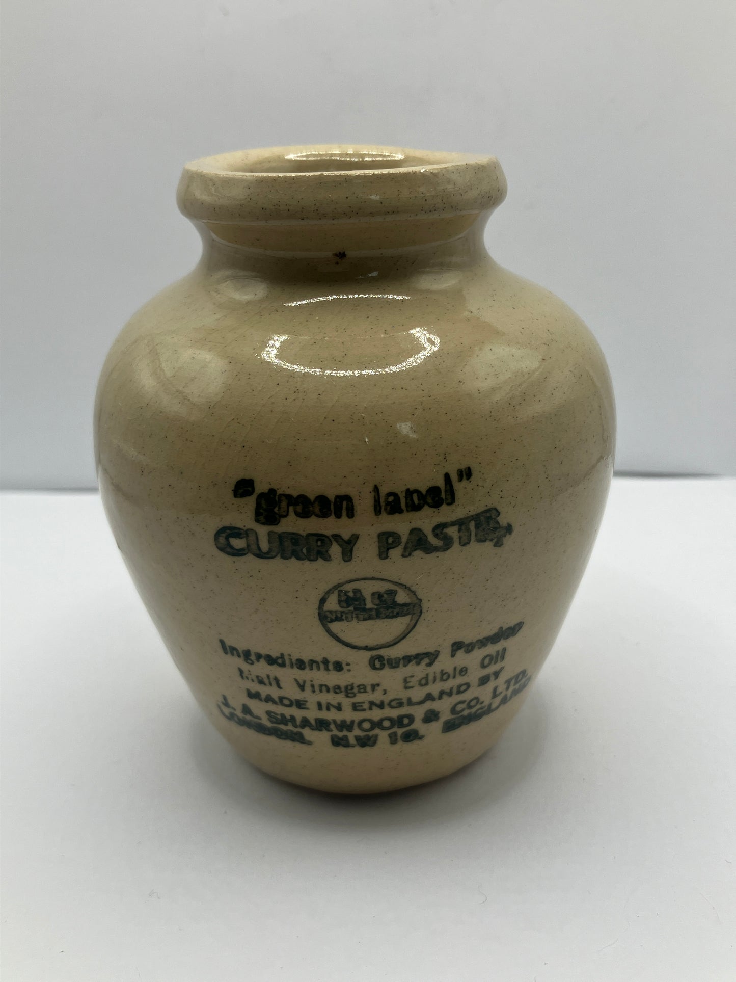 Green label stoneware curry paste pot