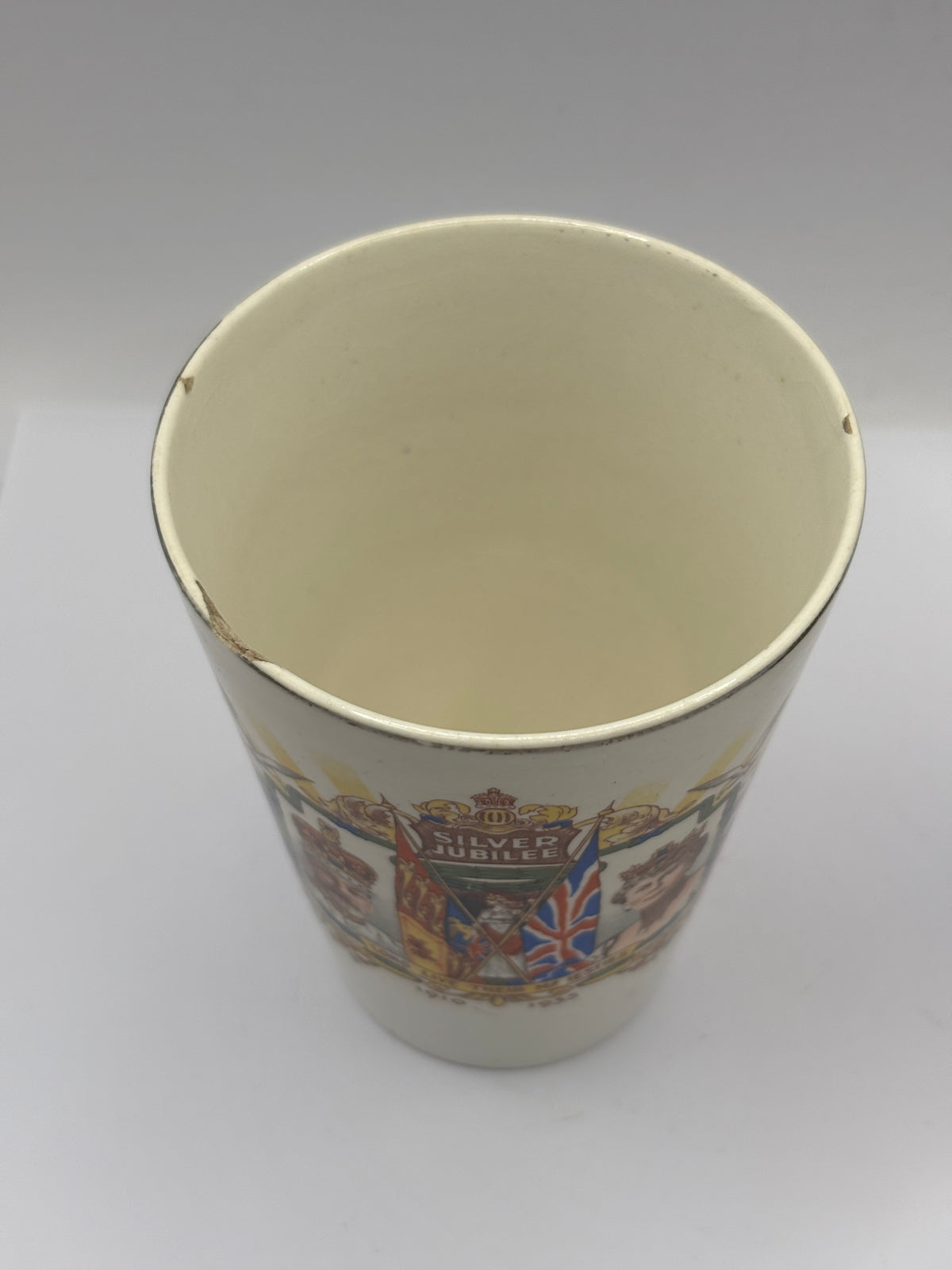 Vintage royalty mug chipped