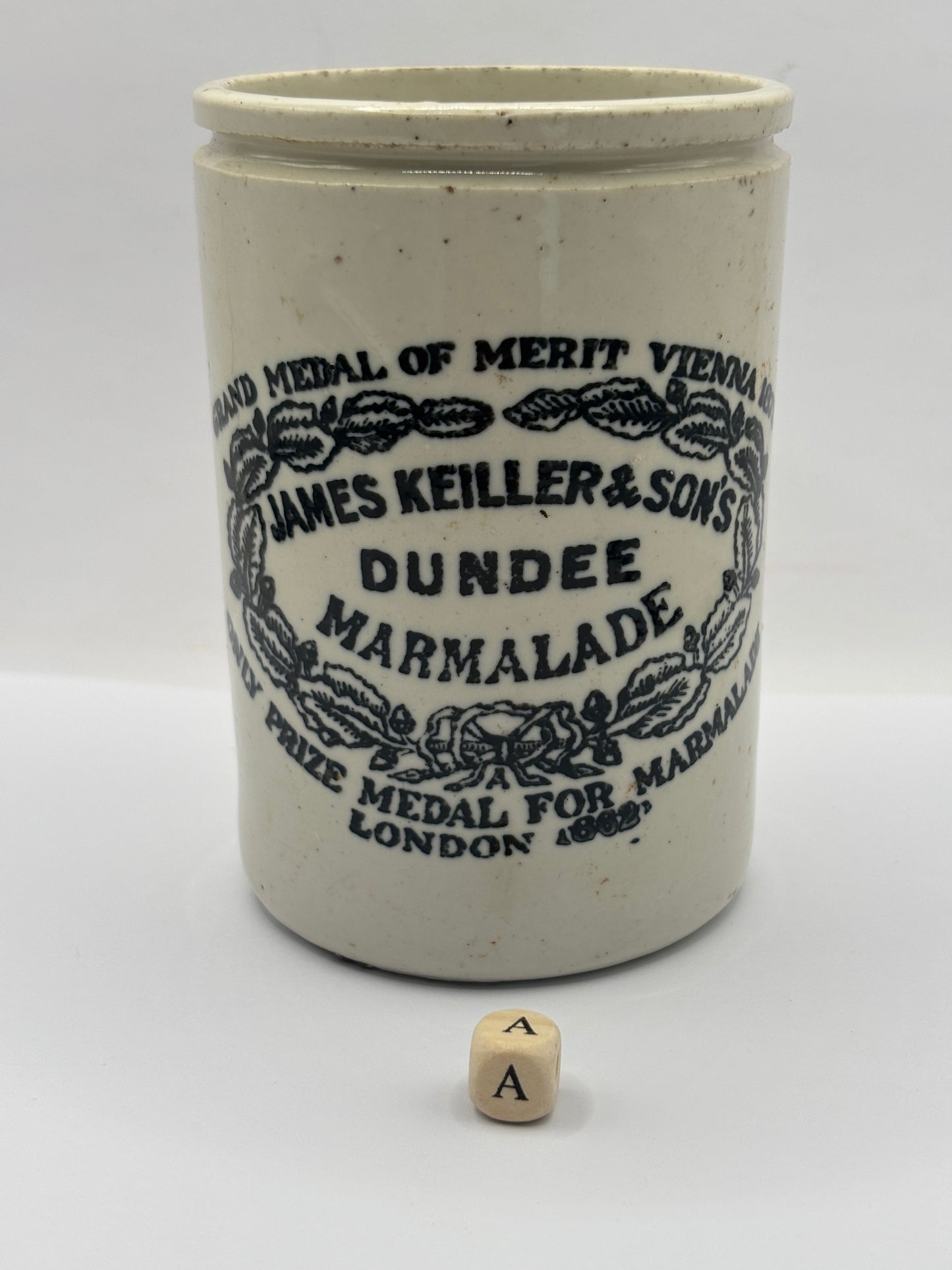 Old 1lb James Keiller Dundee marmalade jar (a)