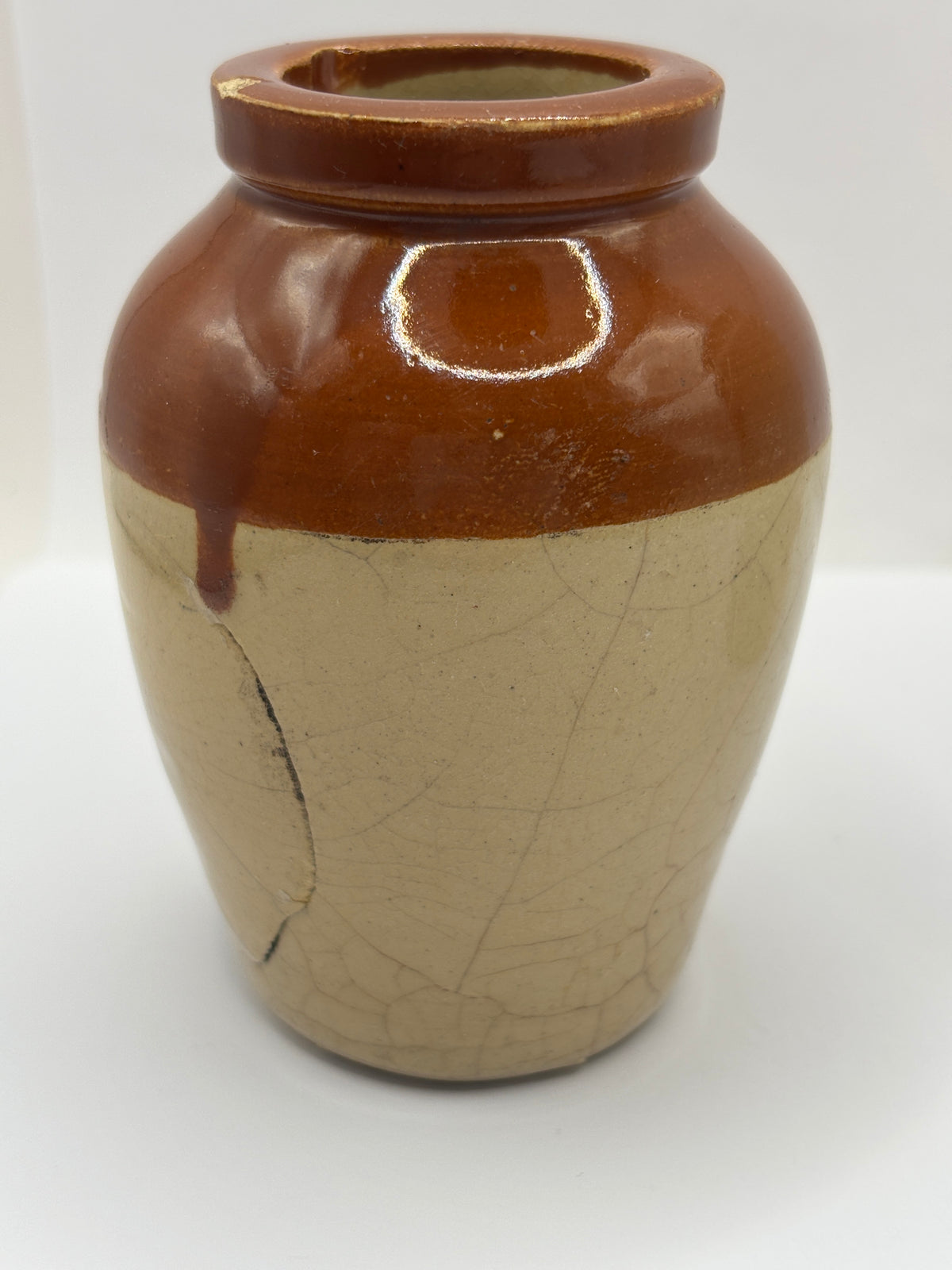 Old advertising cream pot, Hailwoods rich cream. Damaged