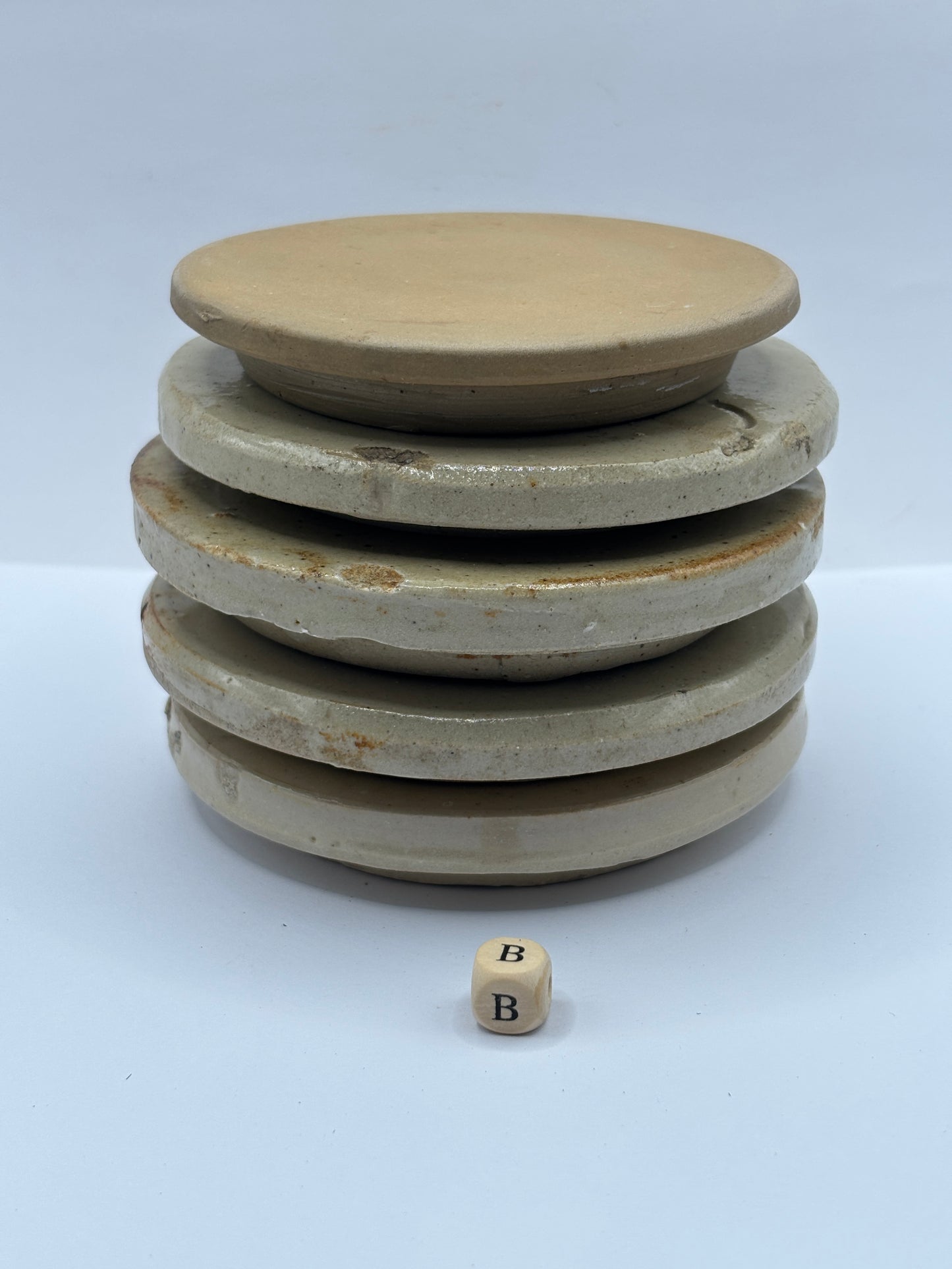 5 old plain stoneware lids, stacking lids (B)