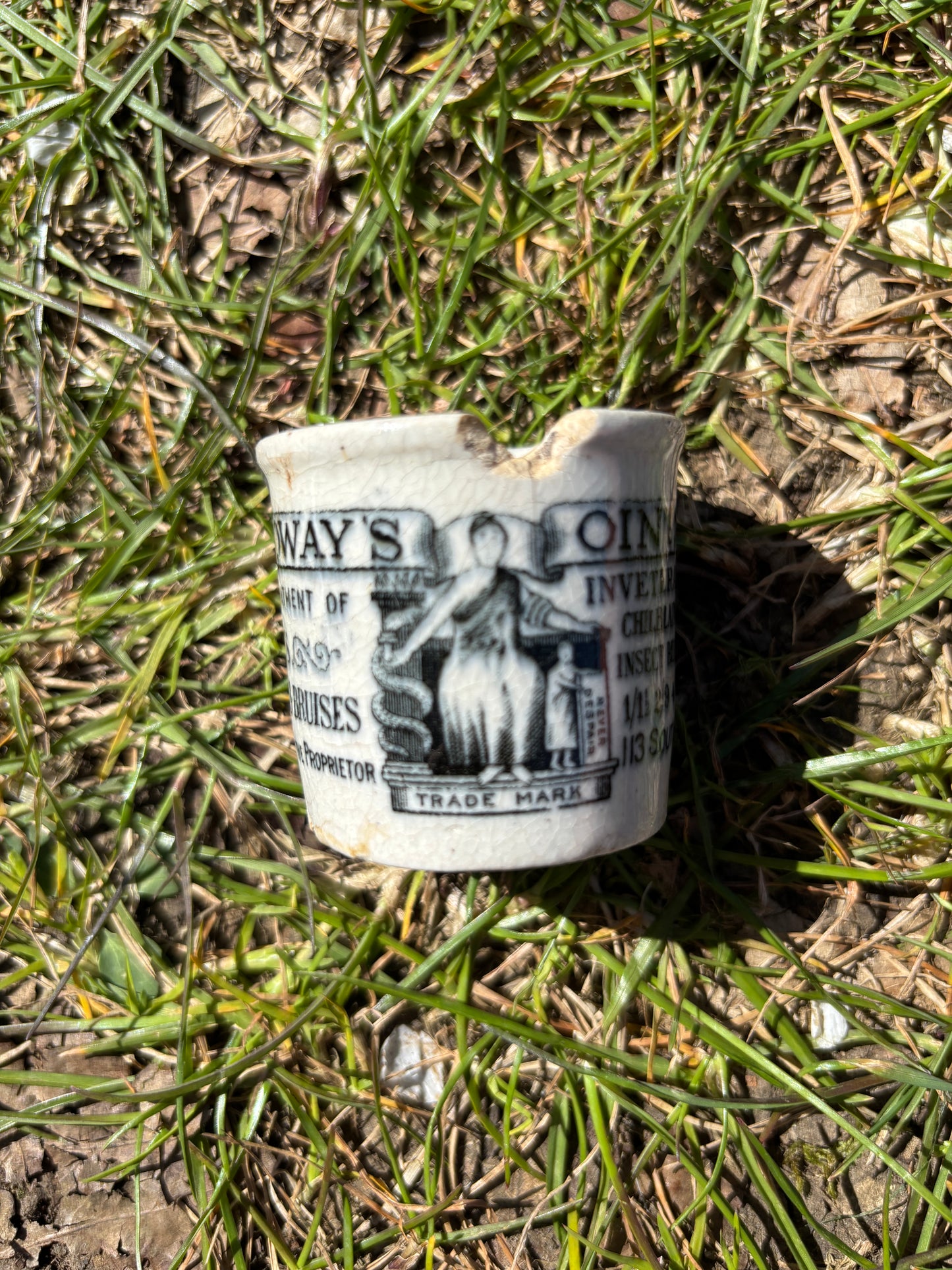 Large size Holloway’s advertising ointment pot. Chipped