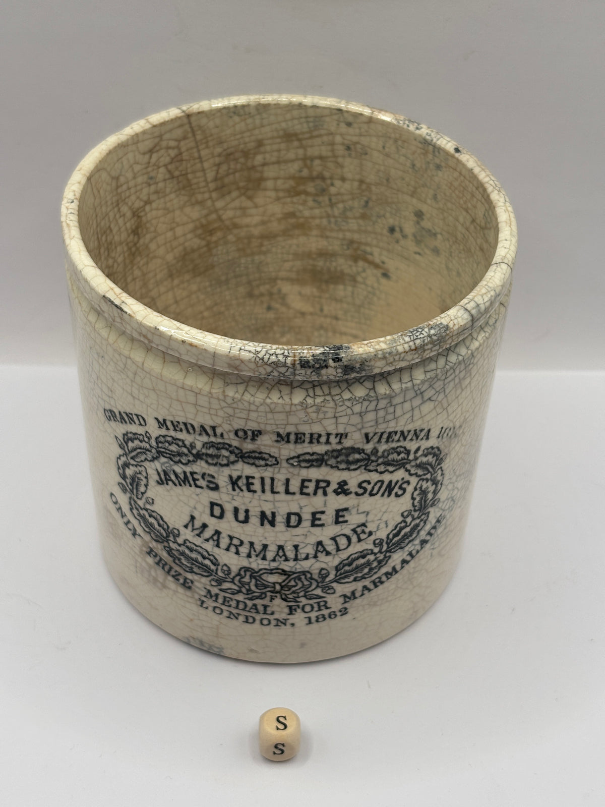 Old 2lb stoneware marmalade pot, James Keiller Dundee marmalade (s)