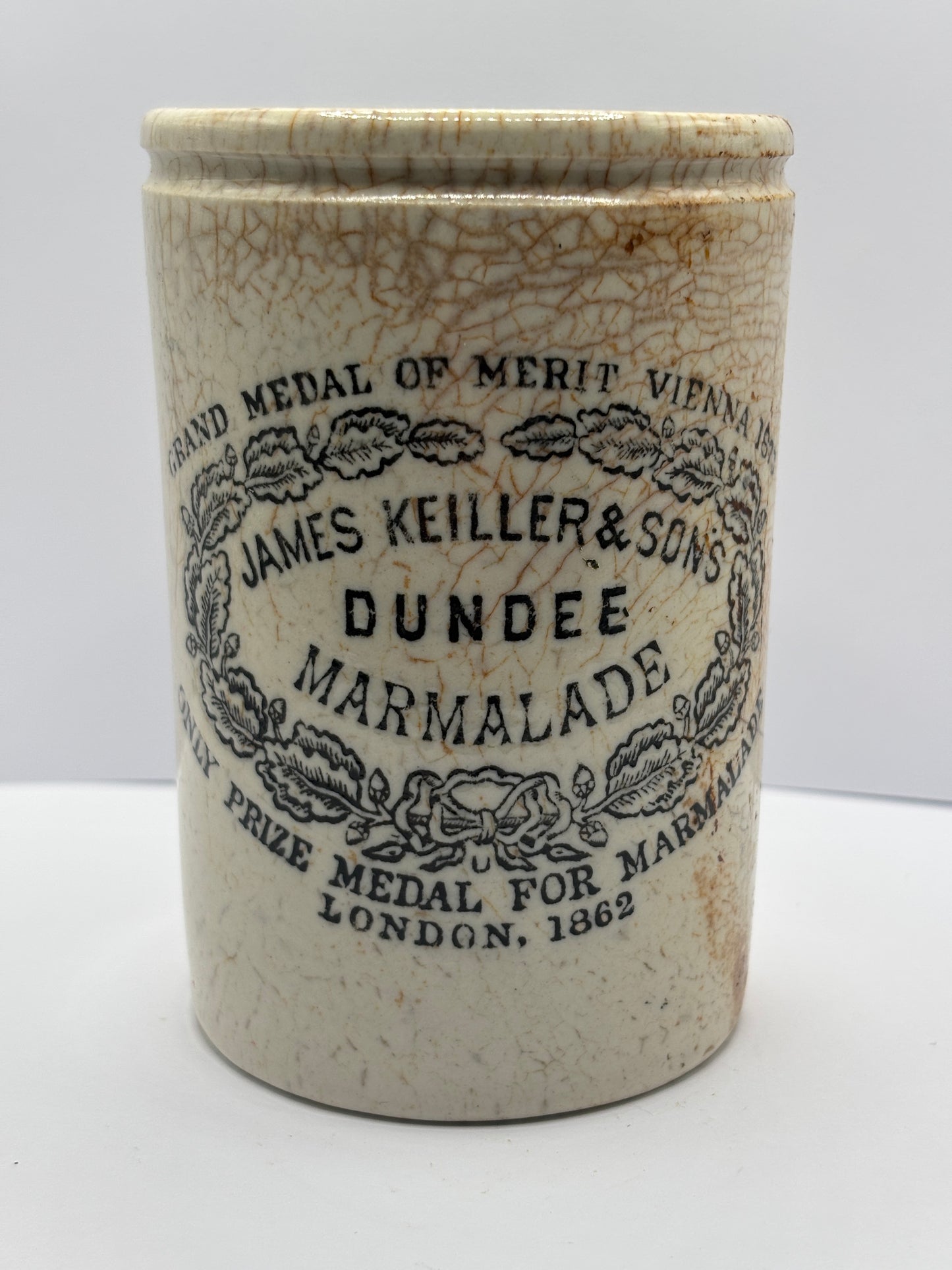 Old 1lb James Keiller Dundee marmalade jar. Damaged