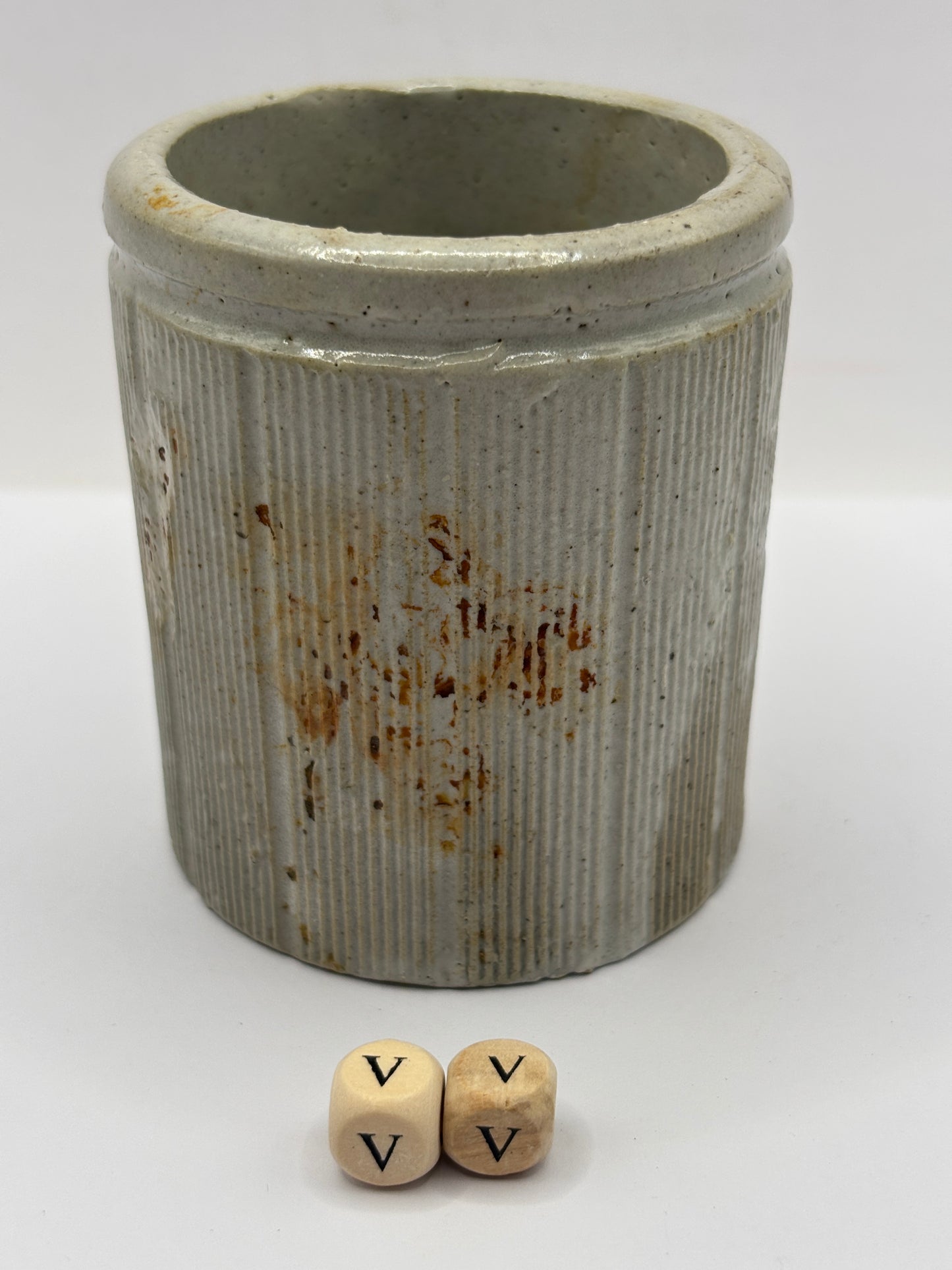 Old small ribbed stoneware jam pot (vv)