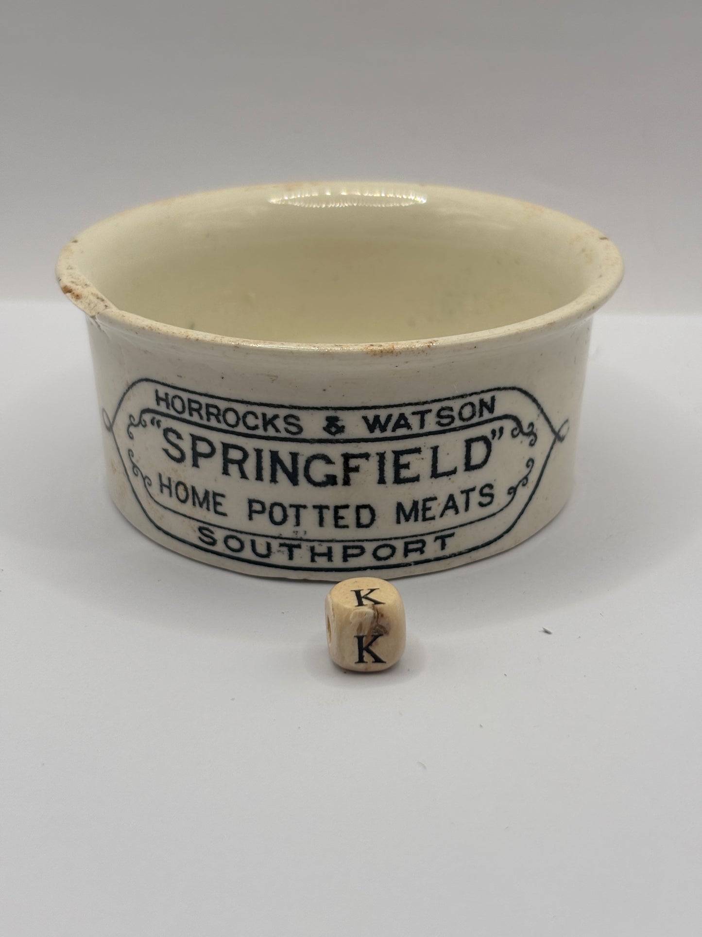 Old advertising meat paste pot, Springfield (k)