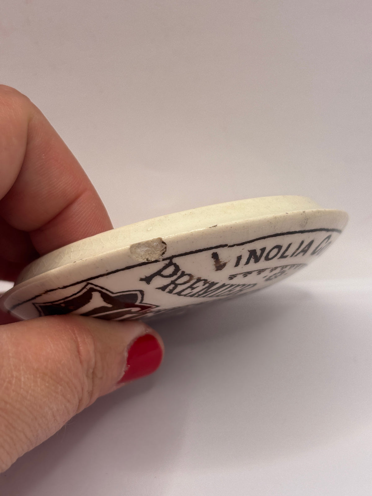 Old advertising lid, Vinolia shaving soap