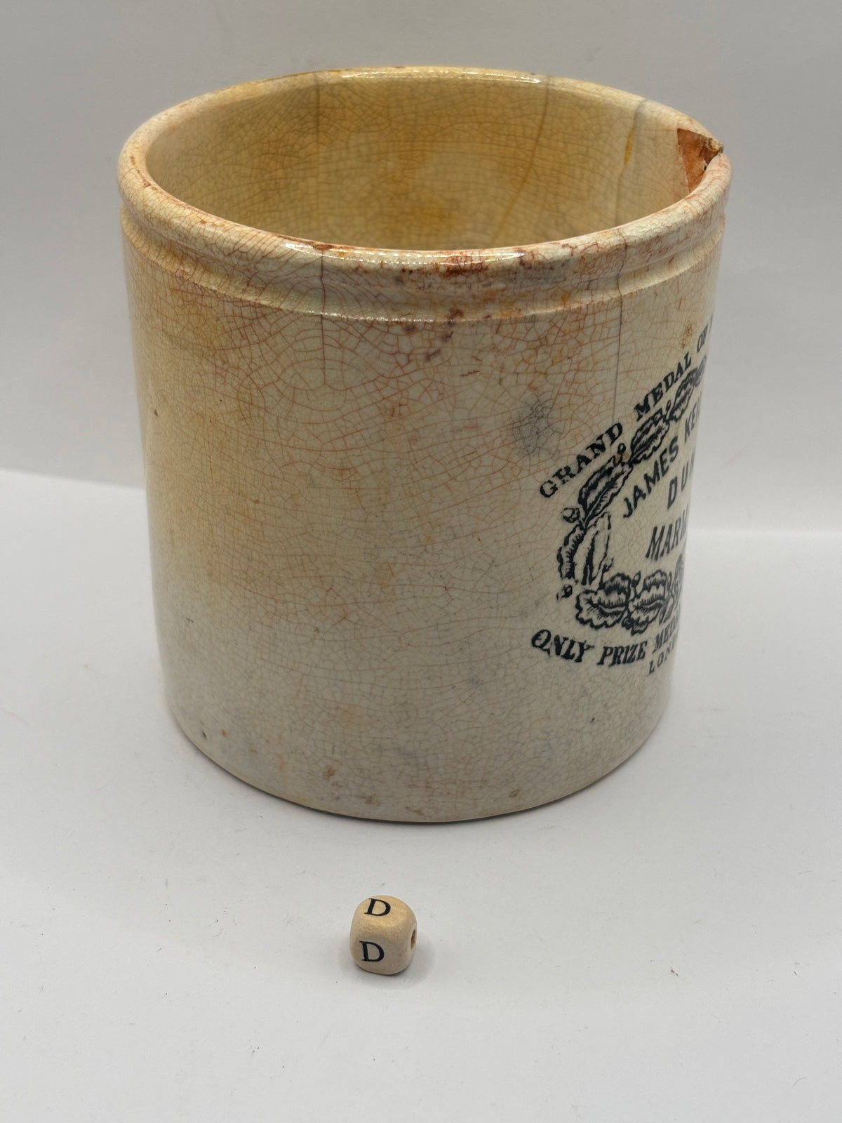 Old 2lb stoneware marmalade pot, James Keiller Dundee marmalade (D) damaged