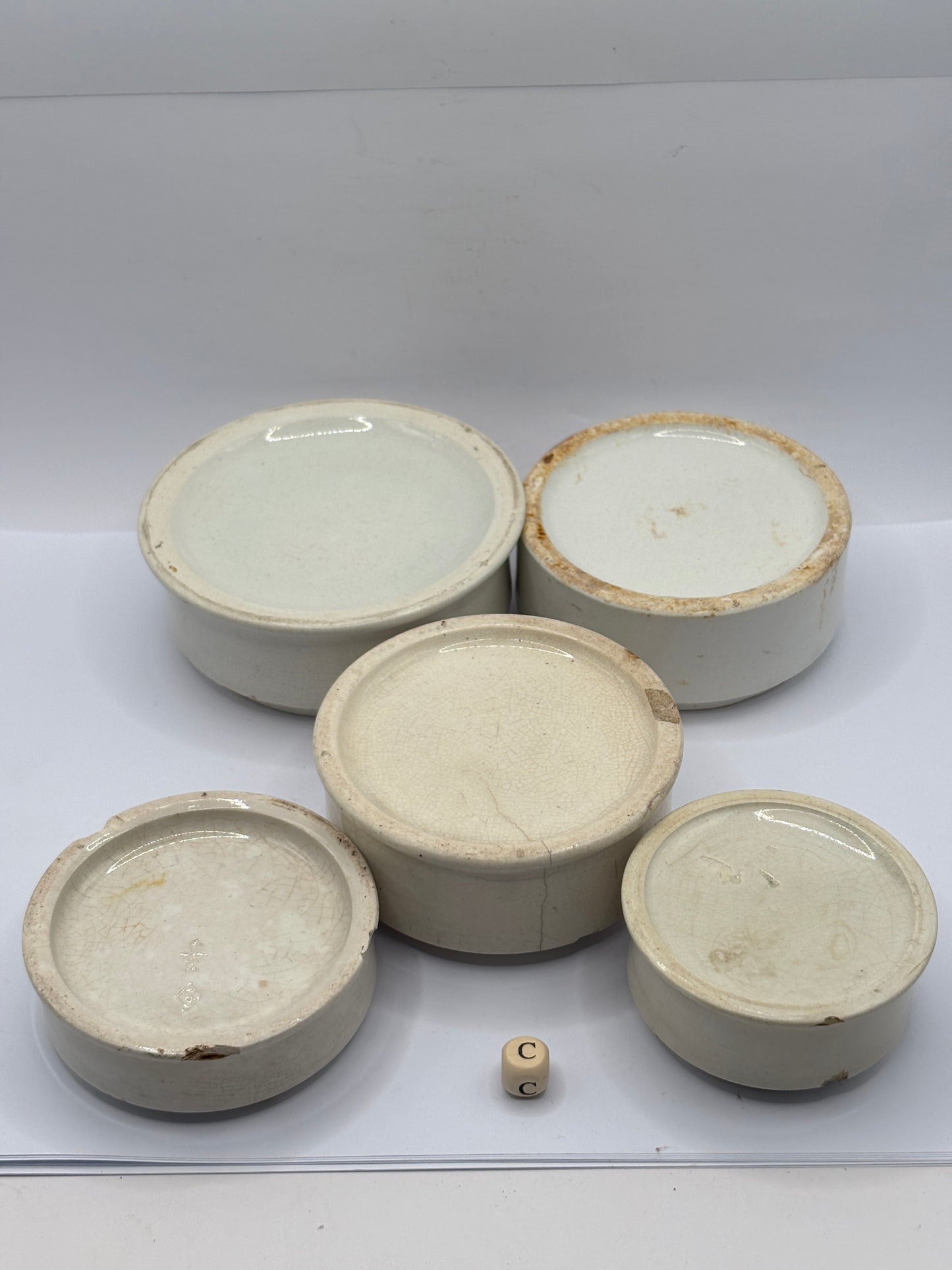 5 old stoneware bases, stackers (c) damages