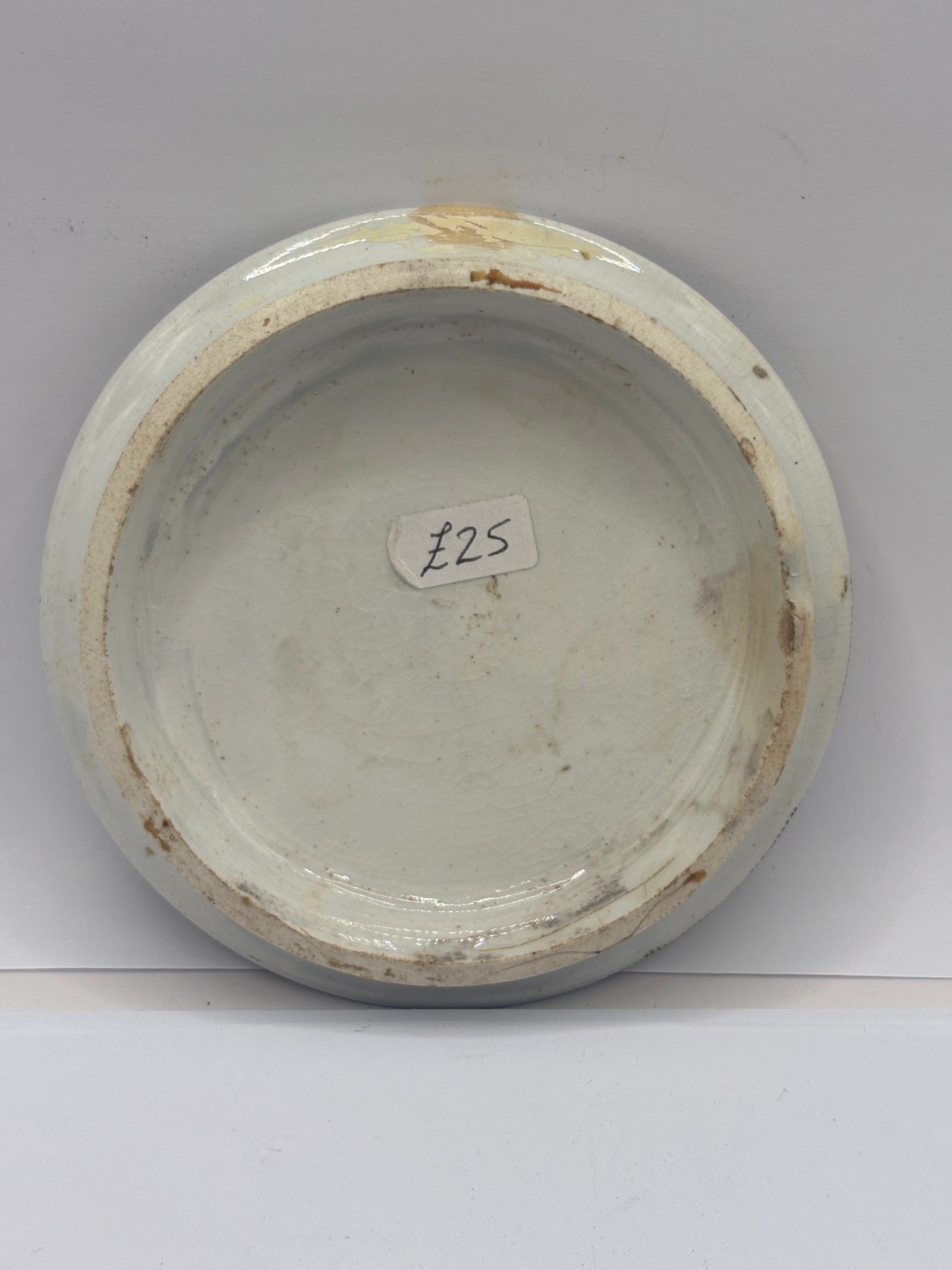 Old Prattware lid, The sportsman. Repaired