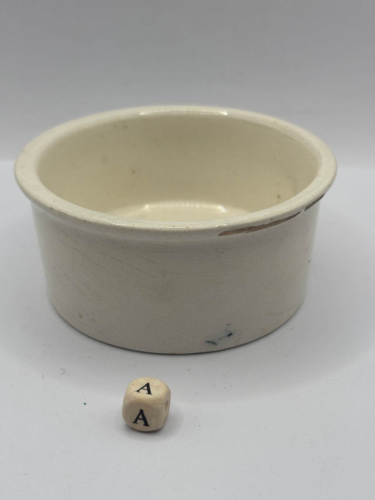 Old advertising meat paste pot, Plumtree home potted meats (a)