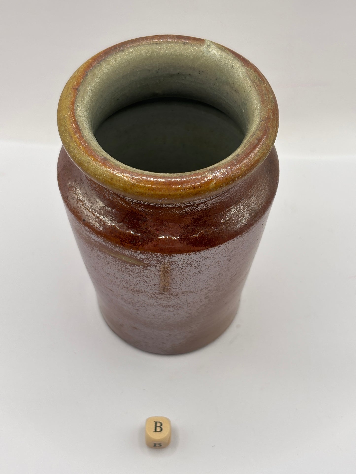 Old small brown stoneware jar (B) 11cms