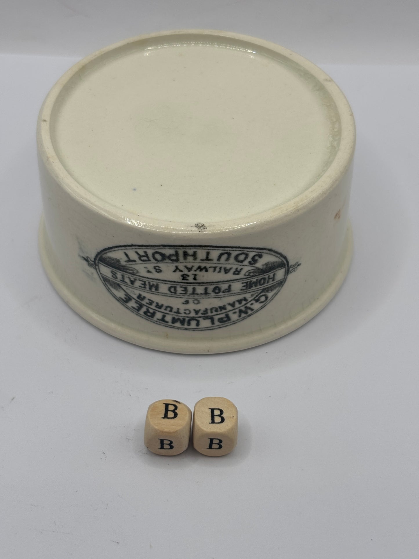 Old Plumtree advertising meat paste pot (BB)
