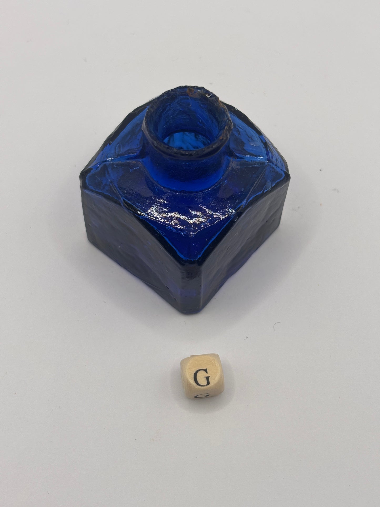 Old blue glass ink bottle, inkwell, penny ink (G)